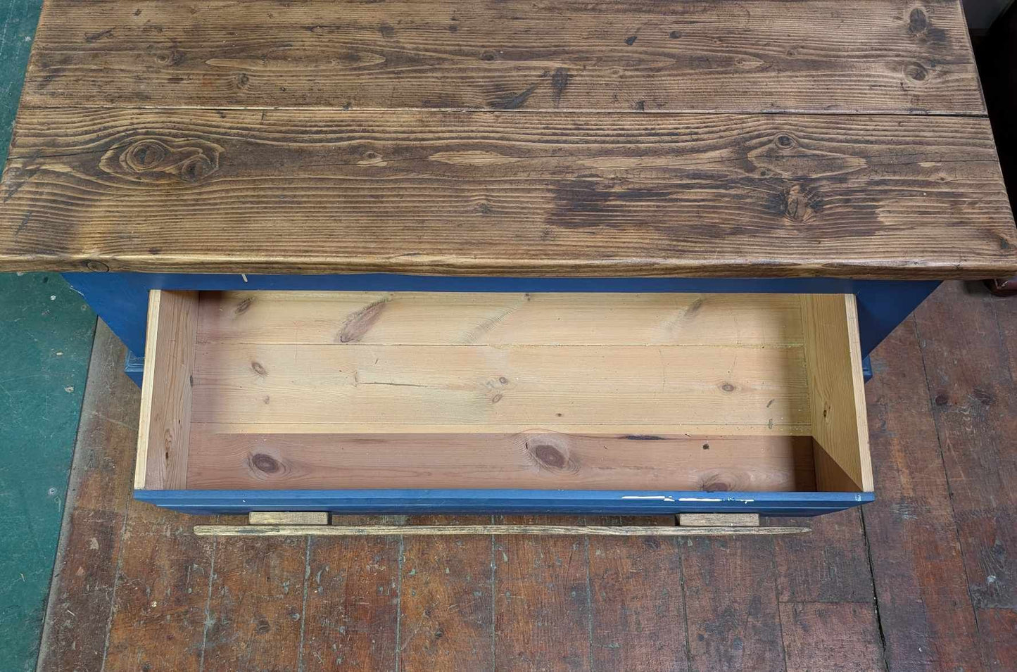 Hallway Storage Unit with Coat Rack and Single Drawer, Blue