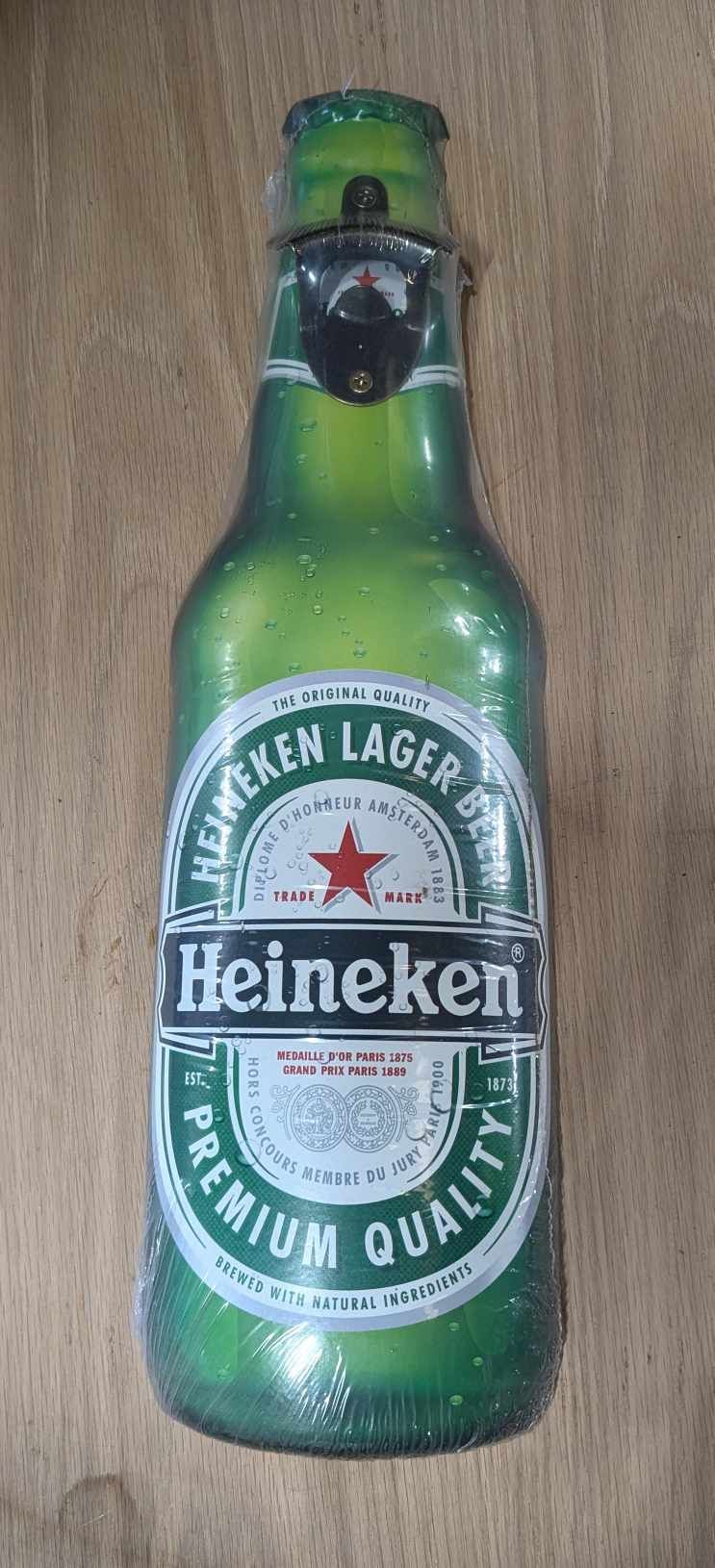 Wall-Mounted Bottle Opener / Heineken / Budweiser