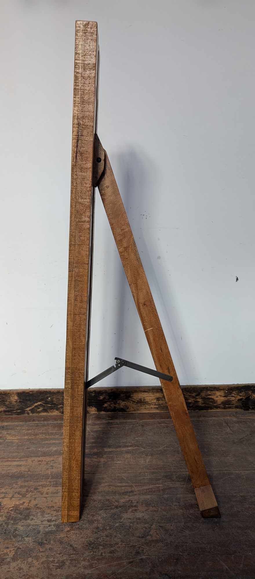 Folding Oak Wine Rack with 16 Bottle Capacity