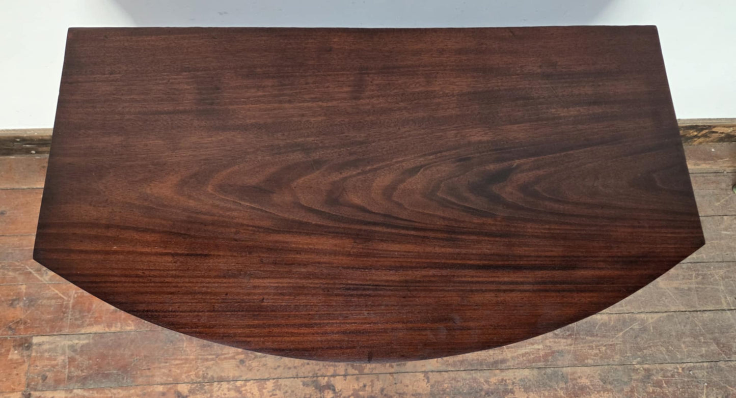 Antique Georgian Mahogany Sideboard with Brass Ring Handles