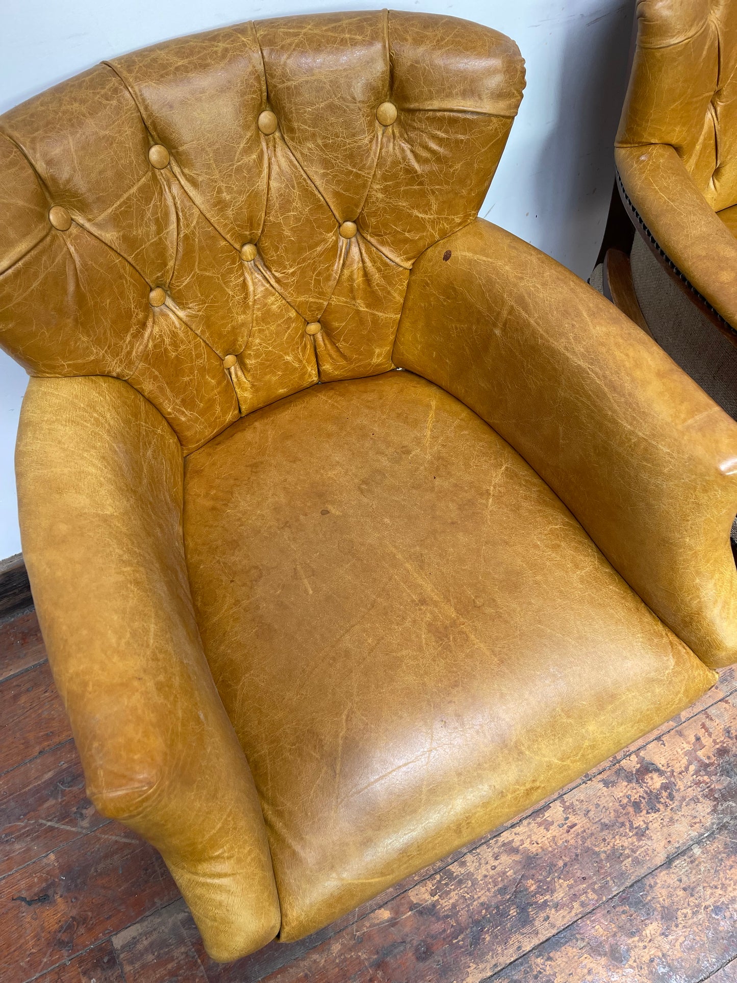 Set of 5 mustard yellow leather tub chairs / pub chairs