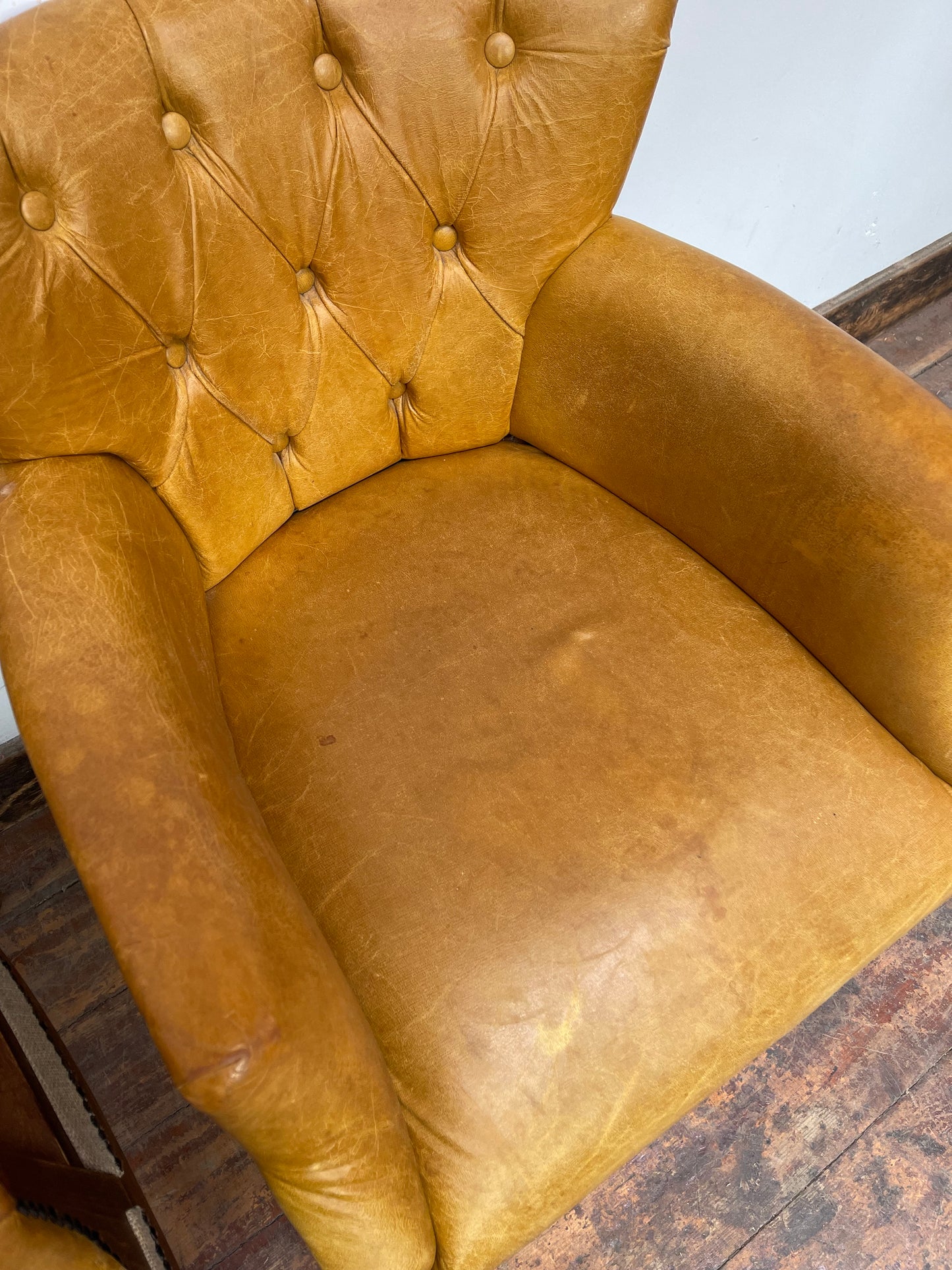 Set of 5 mustard yellow leather tub chairs / pub chairs