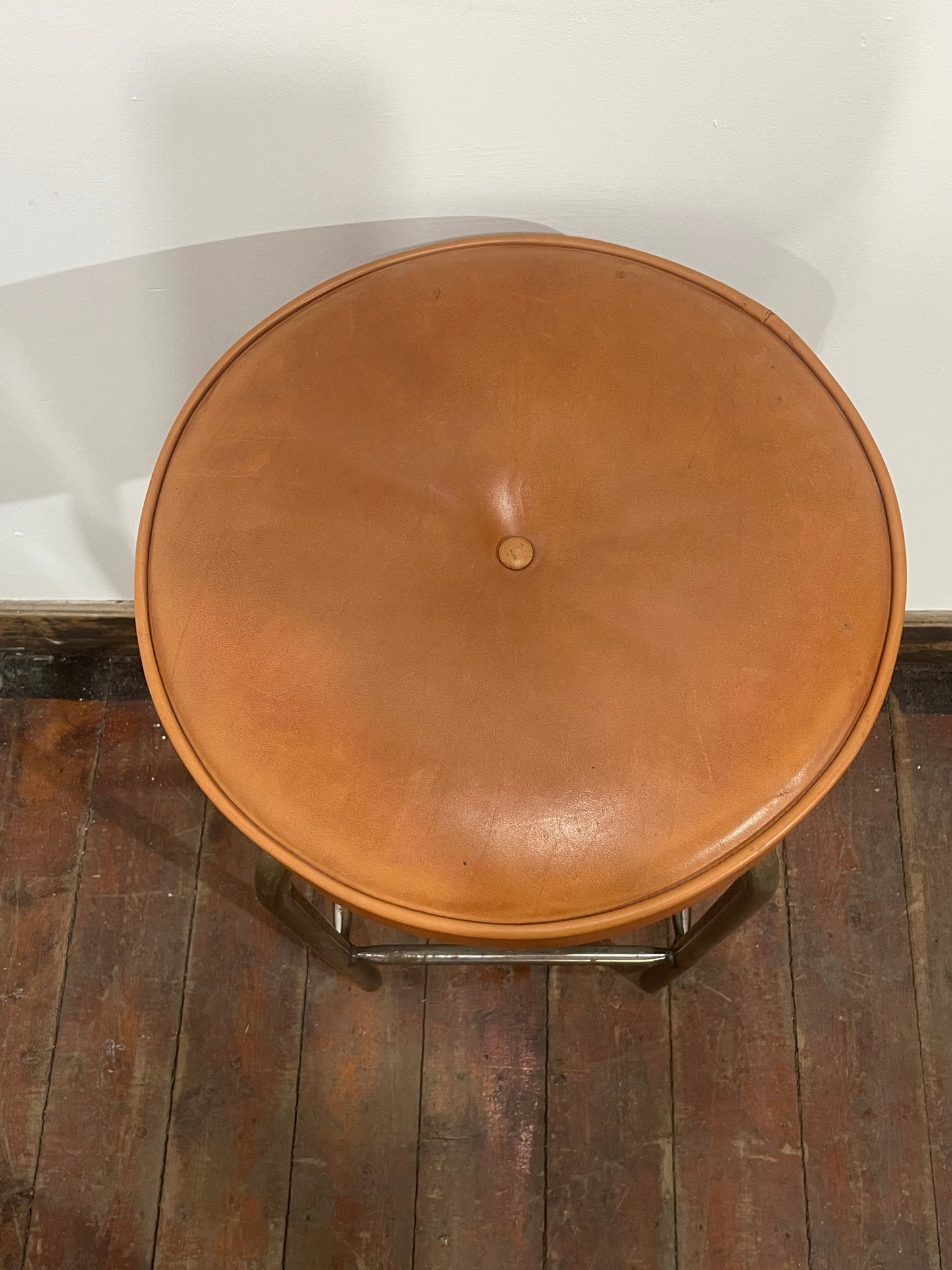 Set of 4 Industrial Bar Stools / Tan Faux Leather Seats / Chrome Frame