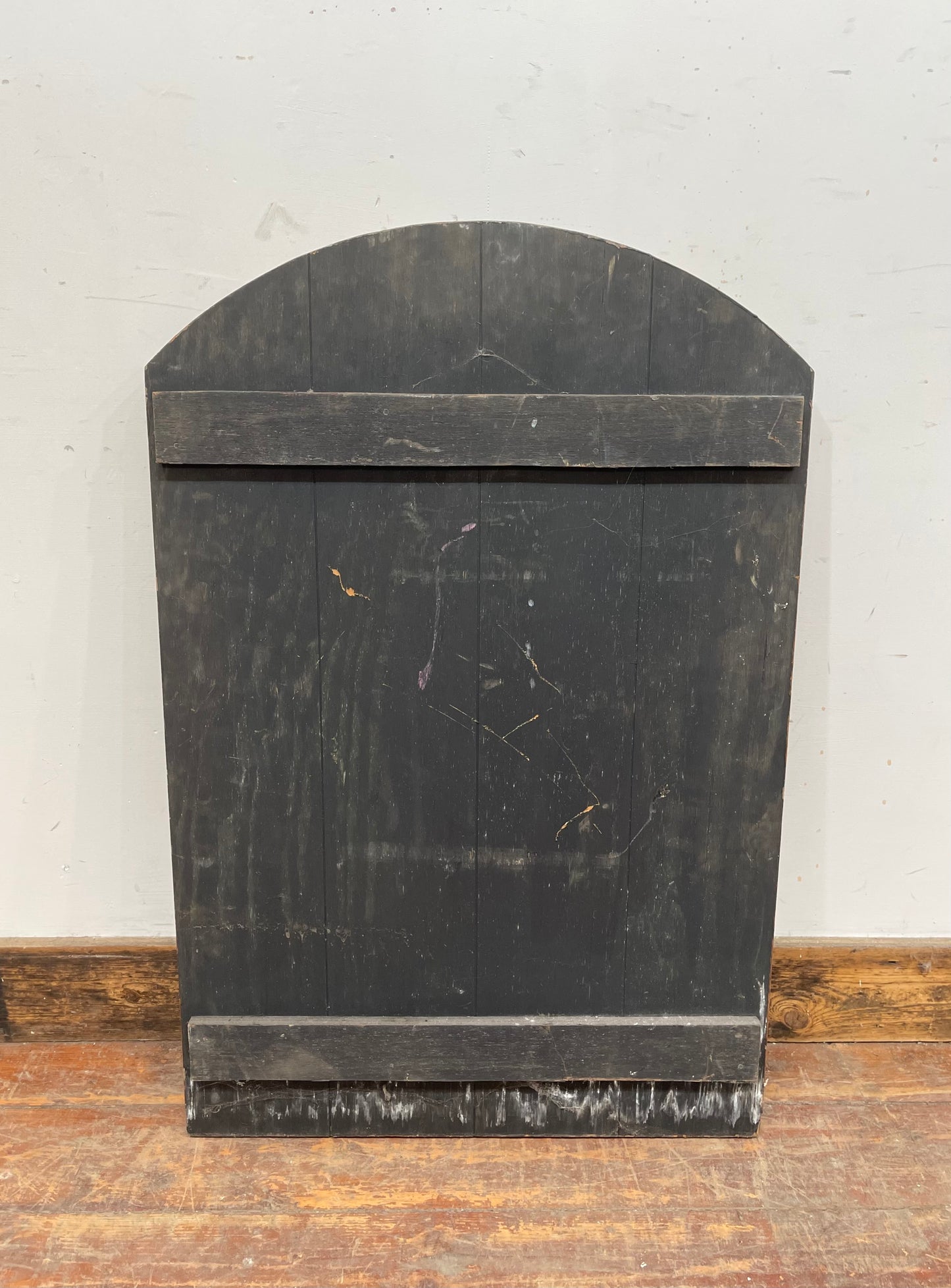 Original vintage Mr Pickwicks Pub hand painted sign