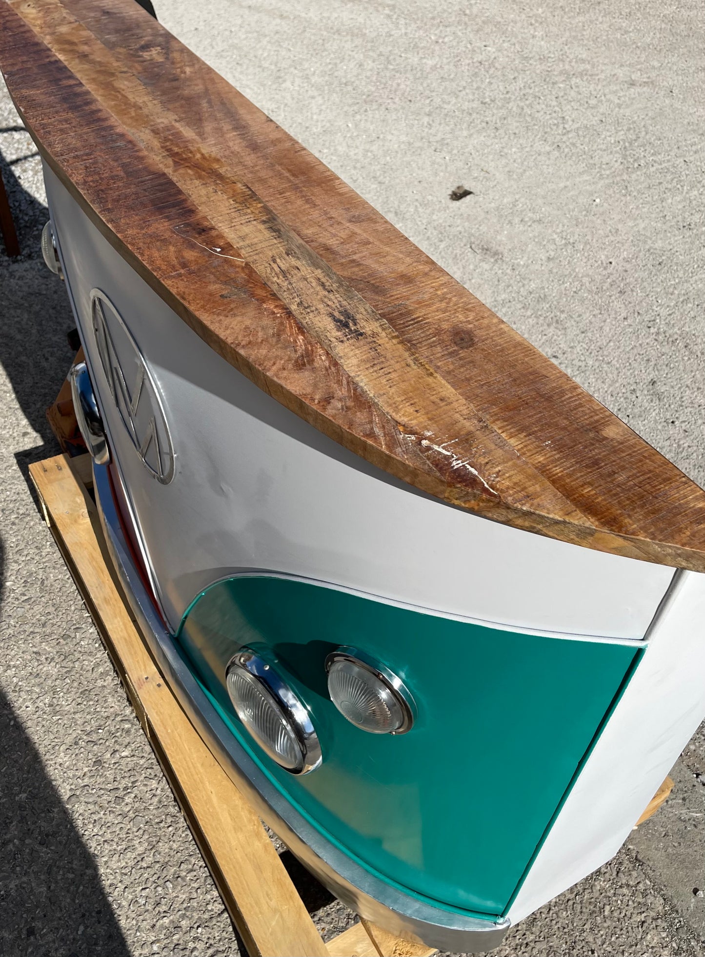 Ex-display retro camper van bar unit orange & green (2 of 2)