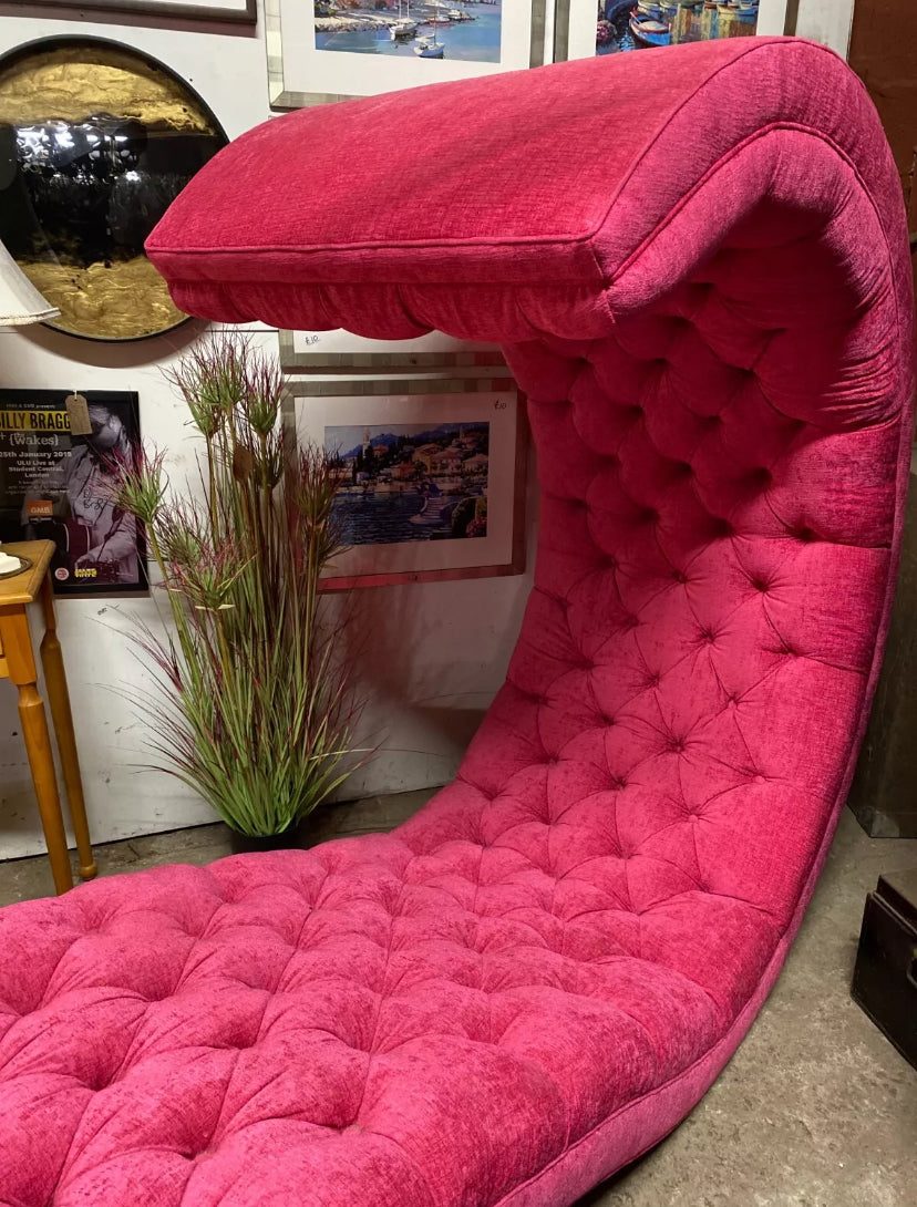 SPRING SALE! Curved fuchsia pink chaise longue