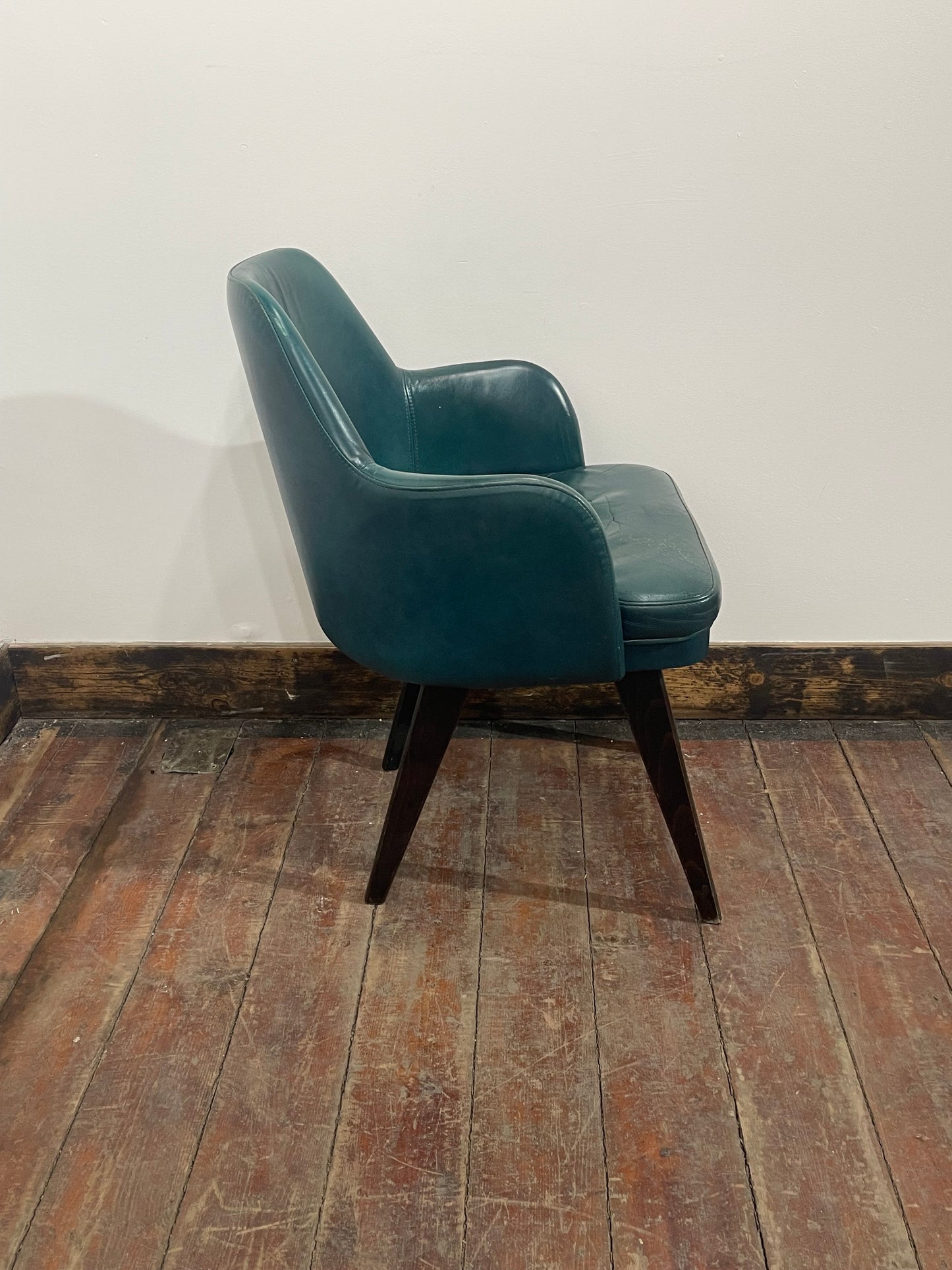 Set of 6 Mid-Century Modern Teal Leather Barrel Back Armchairs, Tapered Wood Leg