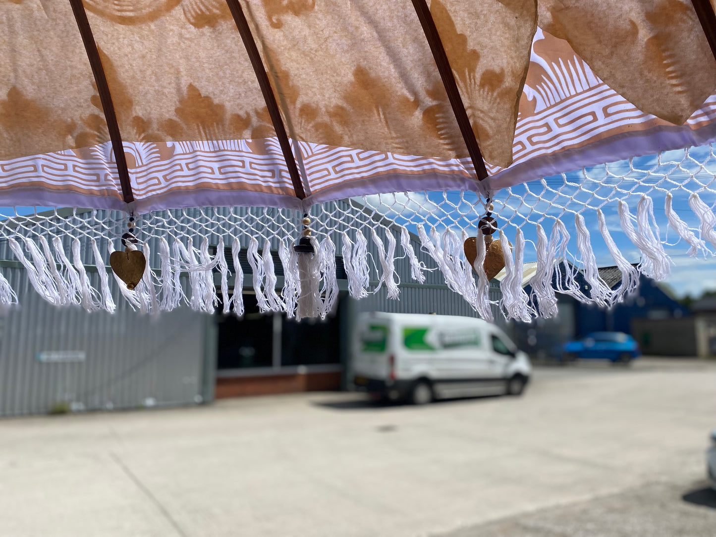 Handmade Bali Sun Parasol / White and Gold (Base not included)