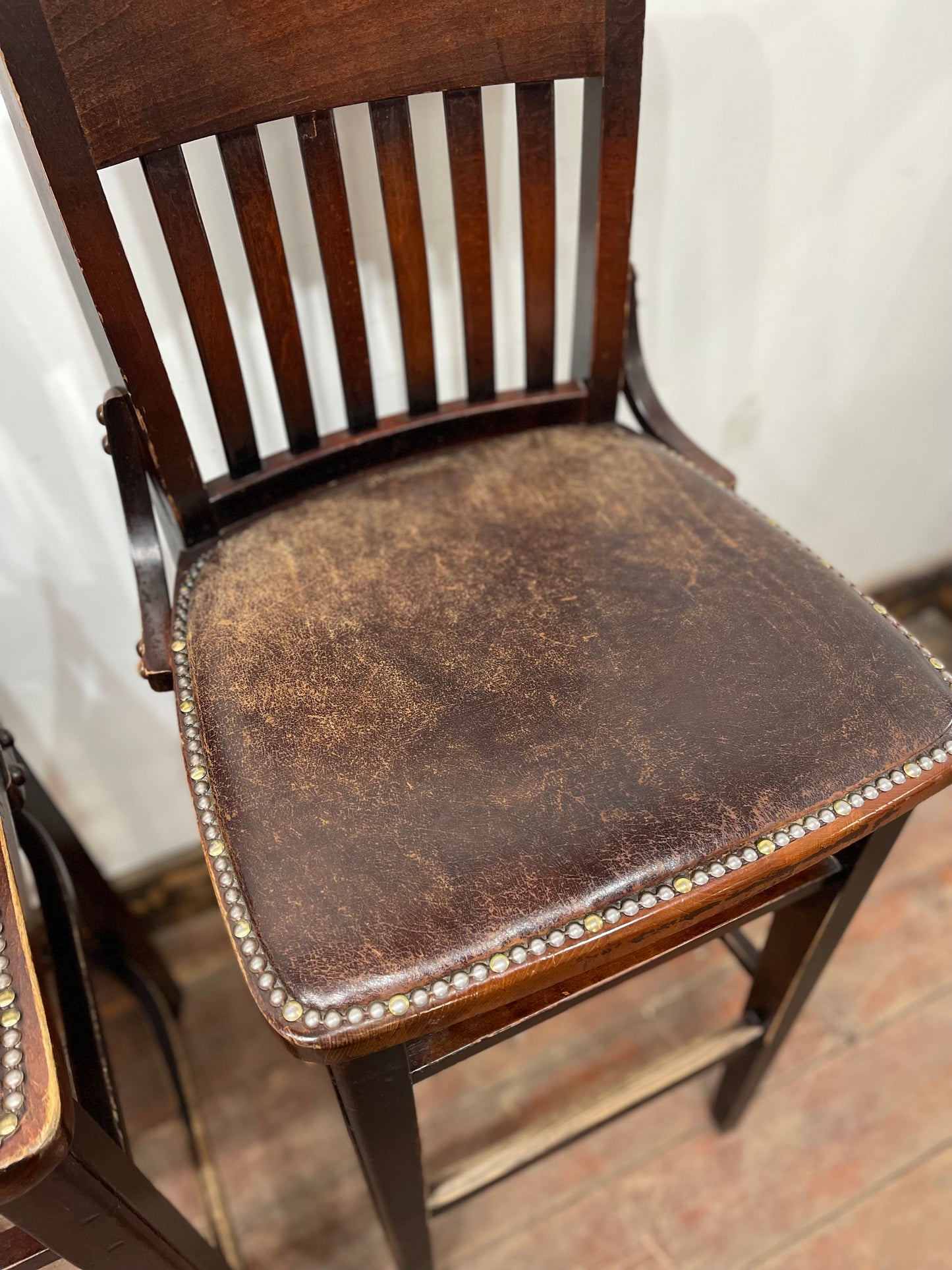 Set of 4 traditional wooden pub bar stools