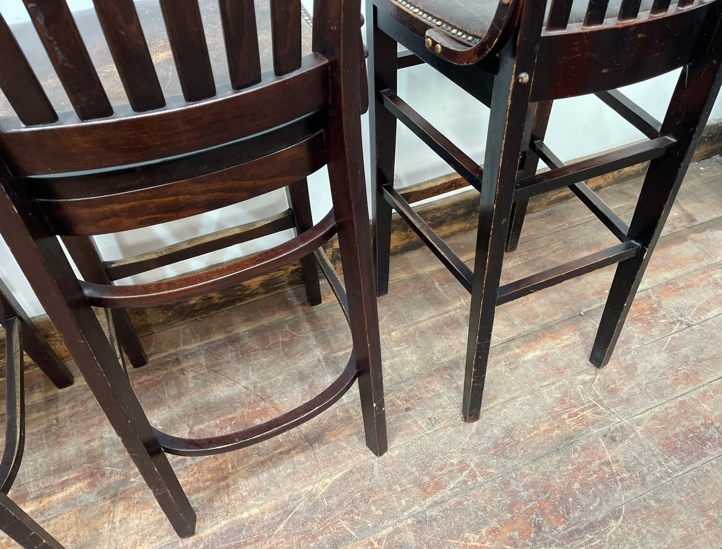 Set of 4 traditional wooden pub bar stools