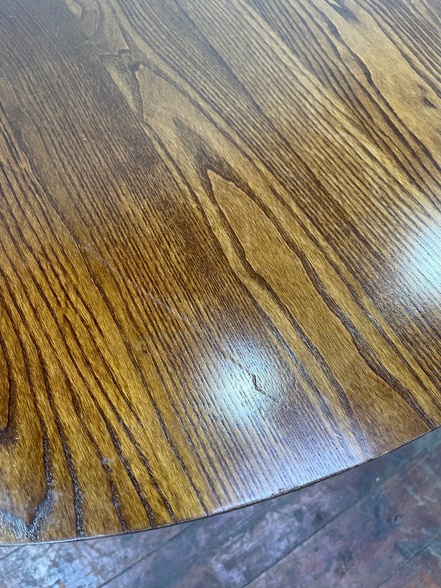 Round pub dining table