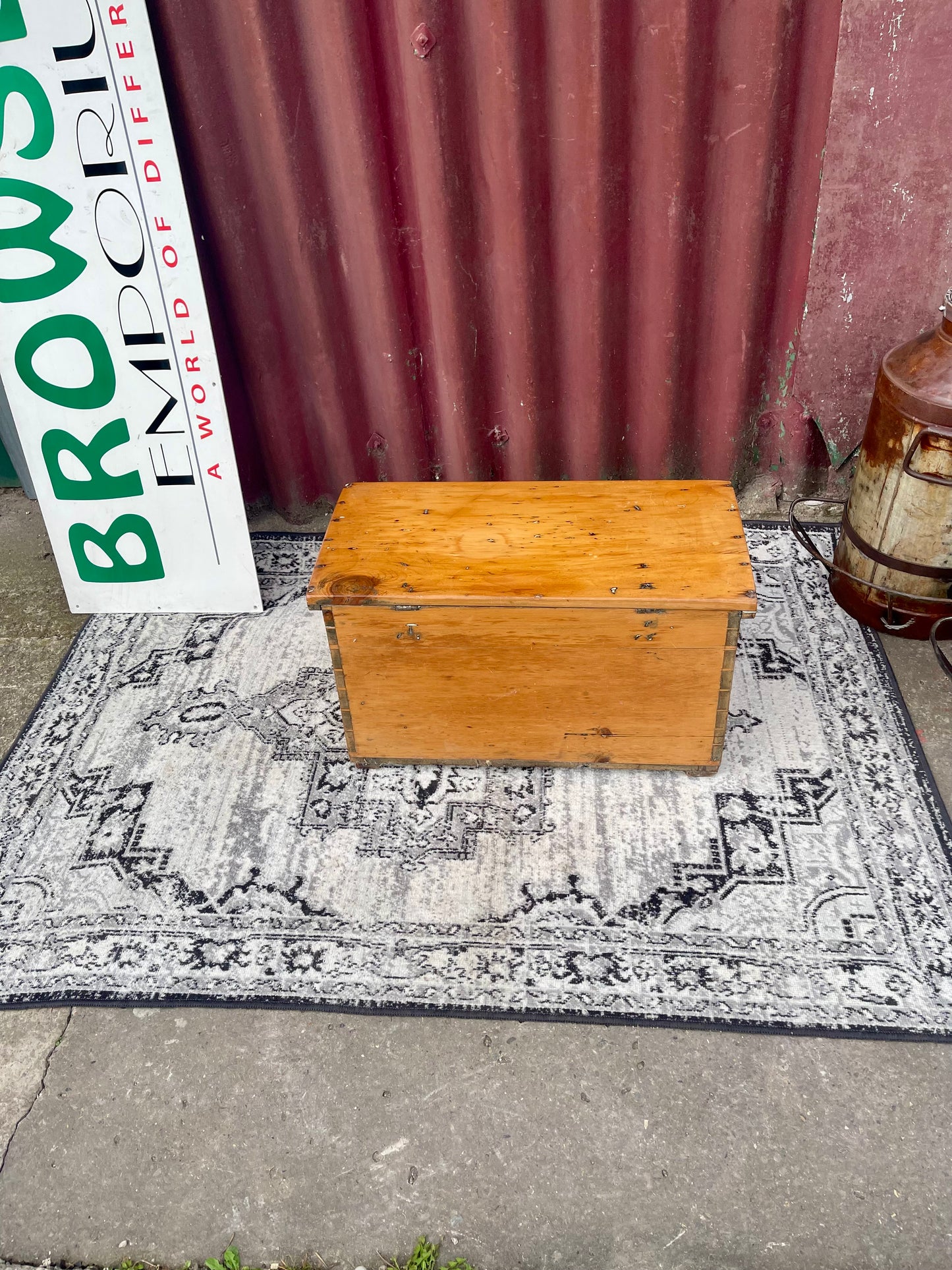 Antique Victorian Pine Blanket Chest Storage Box Trunk c.1880–1900