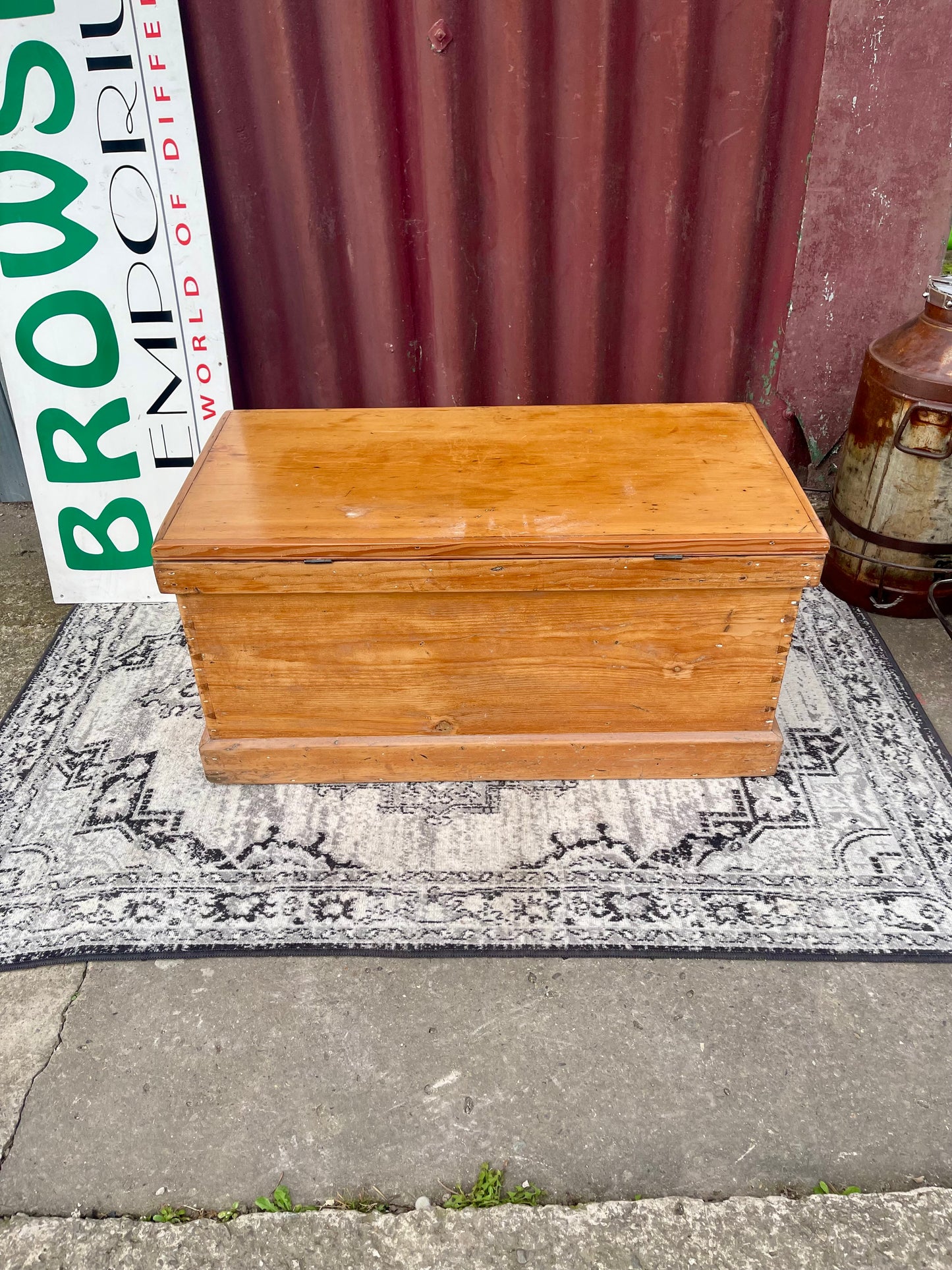 Antique Victorian Pine Blanket Chest Storage Box Trunk c.1880–1900