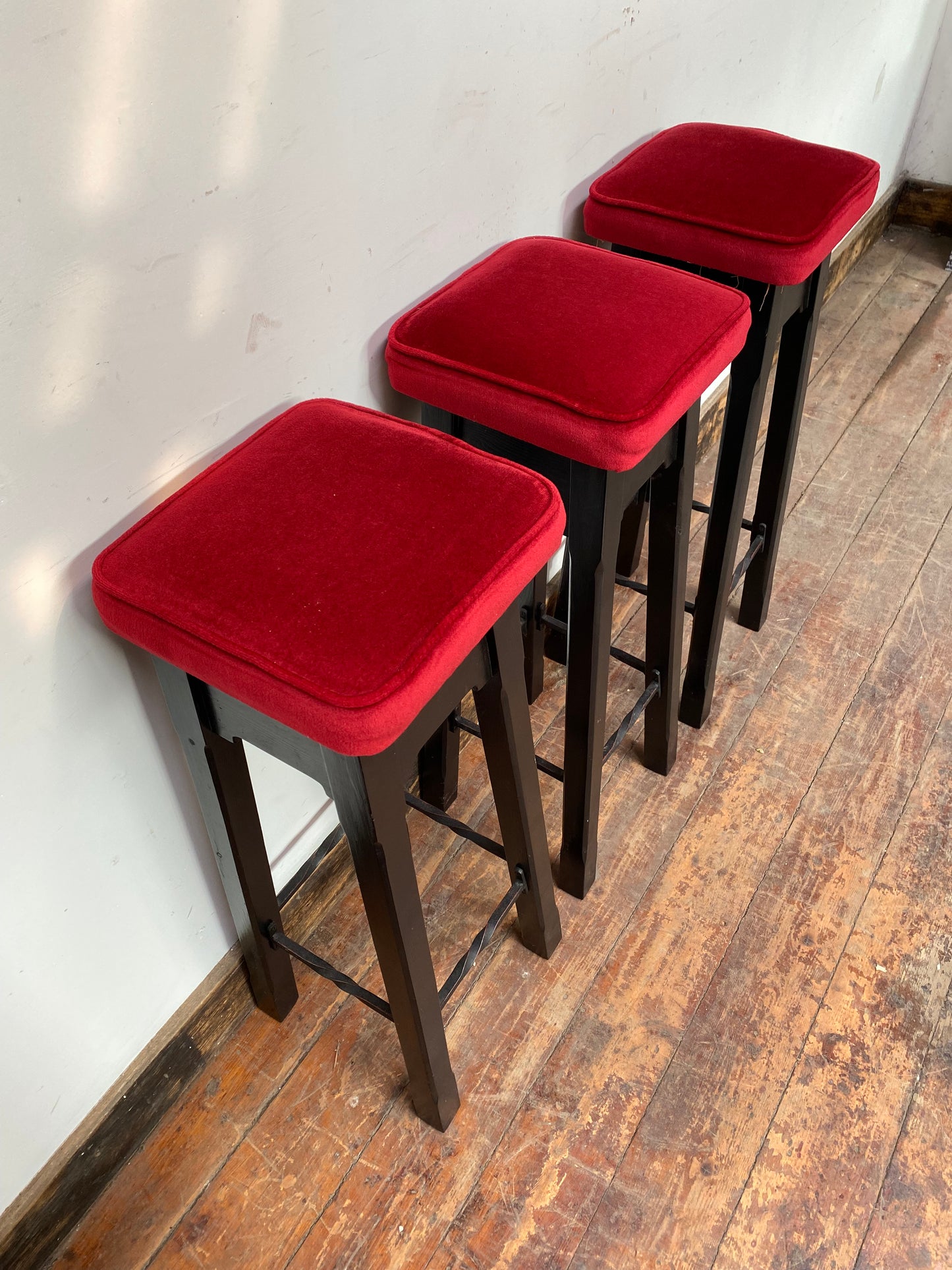 3 x retro style bar stools with red seats