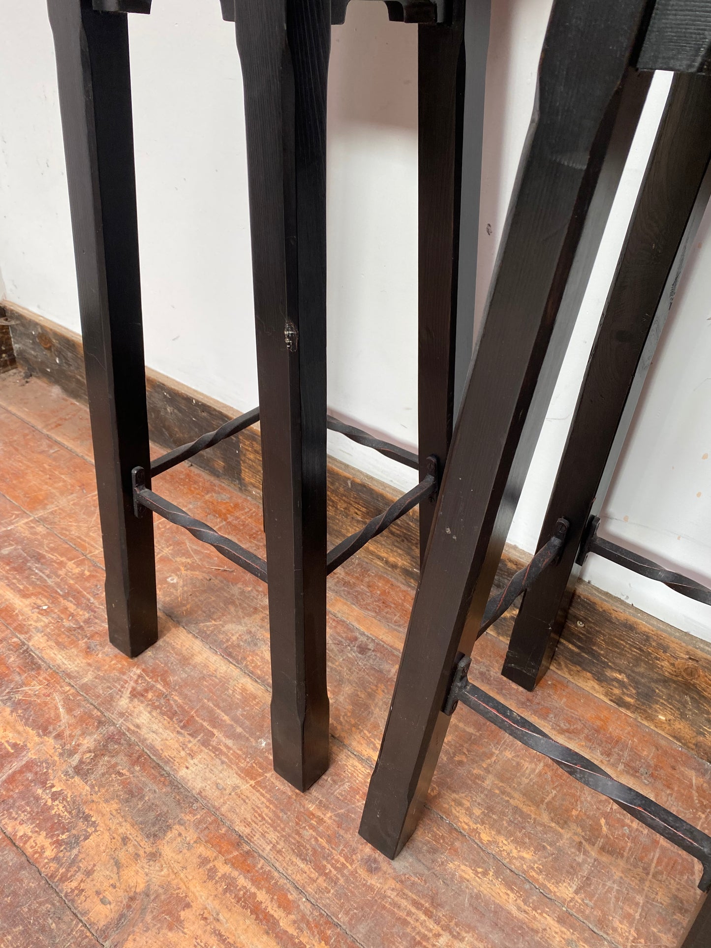 3 x retro style bar stools with red seats