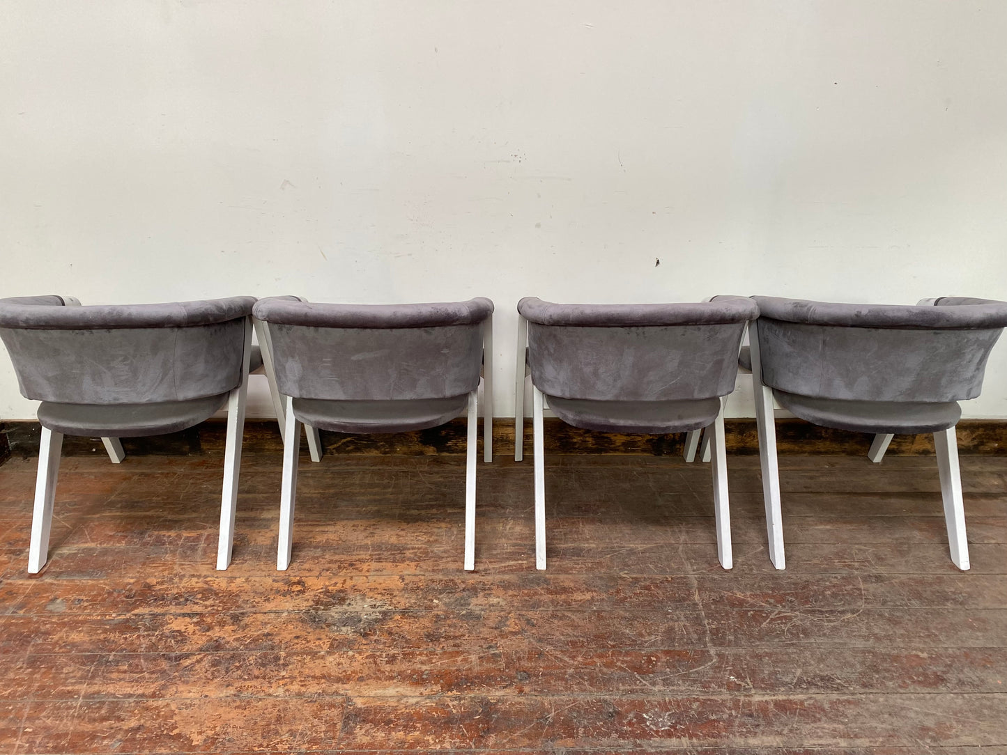 FREE DELIVERY! Glass table and 4 x dining chairs