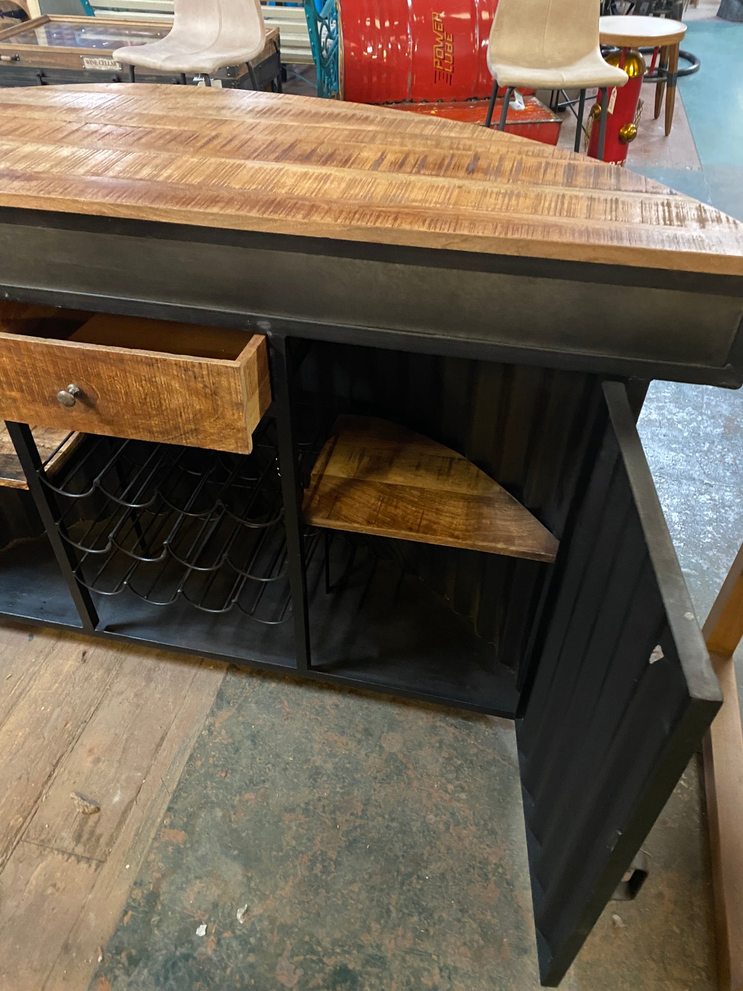 Large Bow Fronted Bar Unit