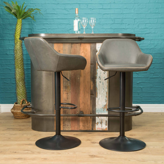 2 Chevy bar stools in Grey