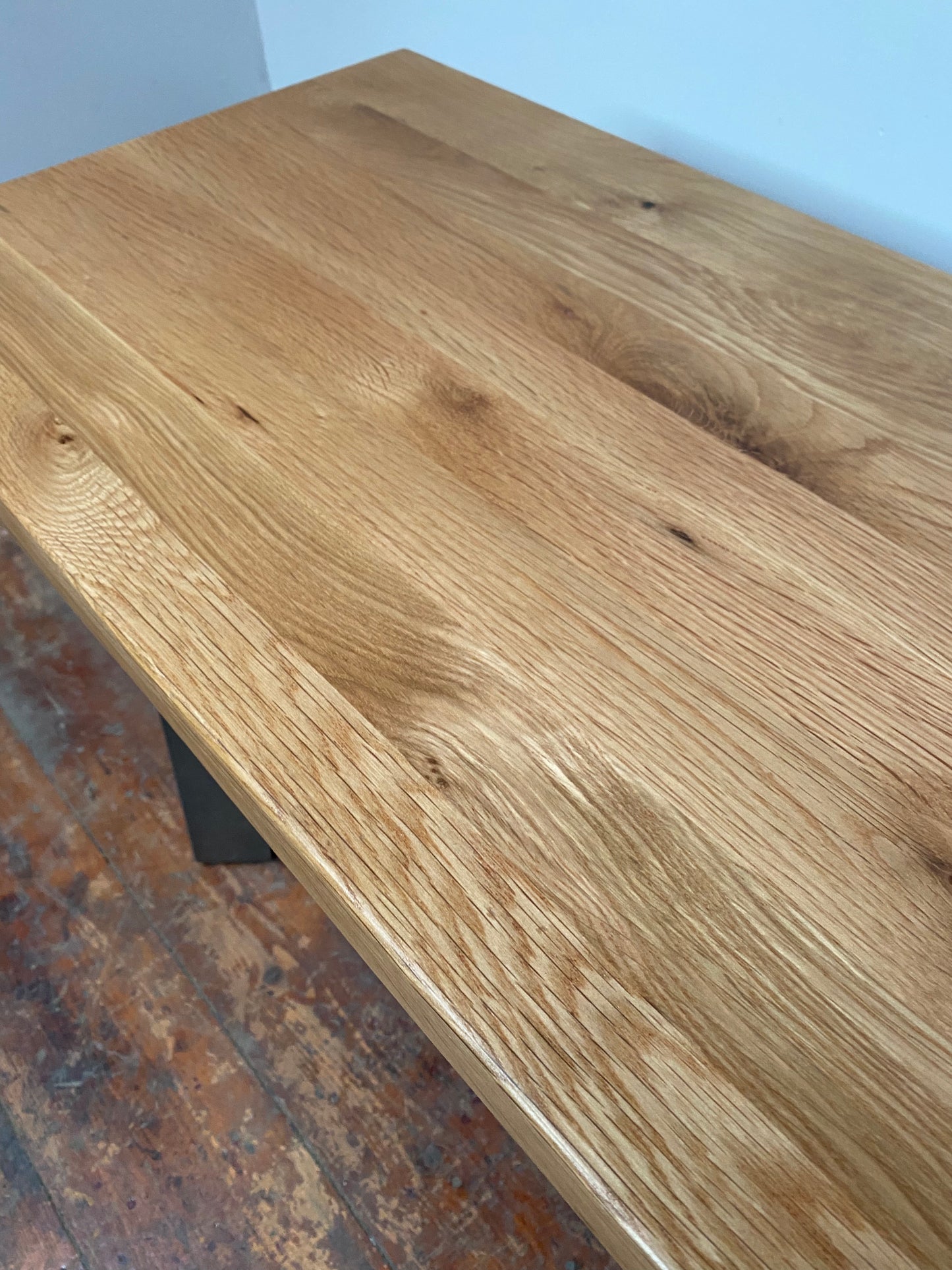 SOLID OAK BENCH METAL BASE (NEW)