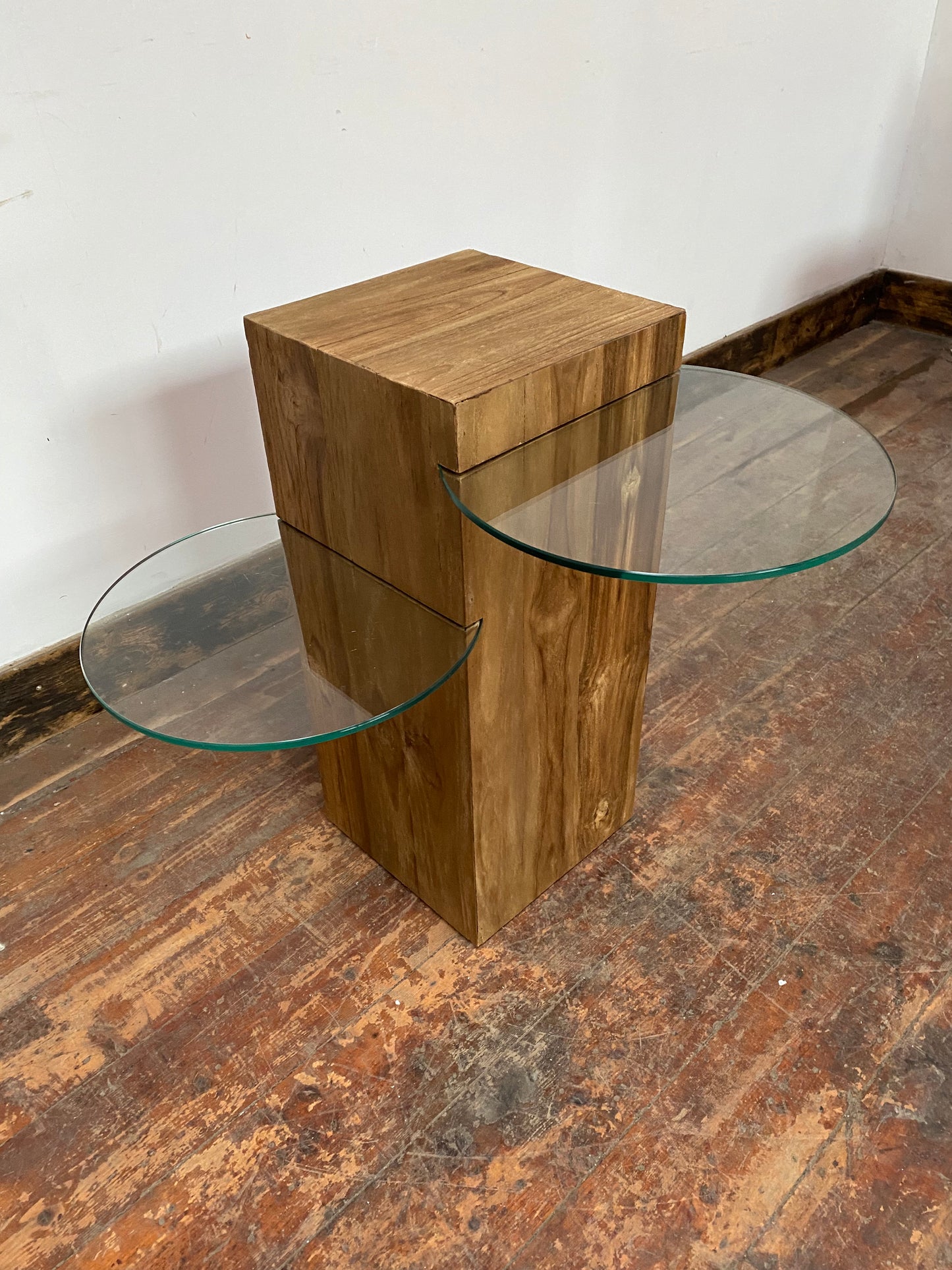 RECLAIMED TEAK SIDE TABLE