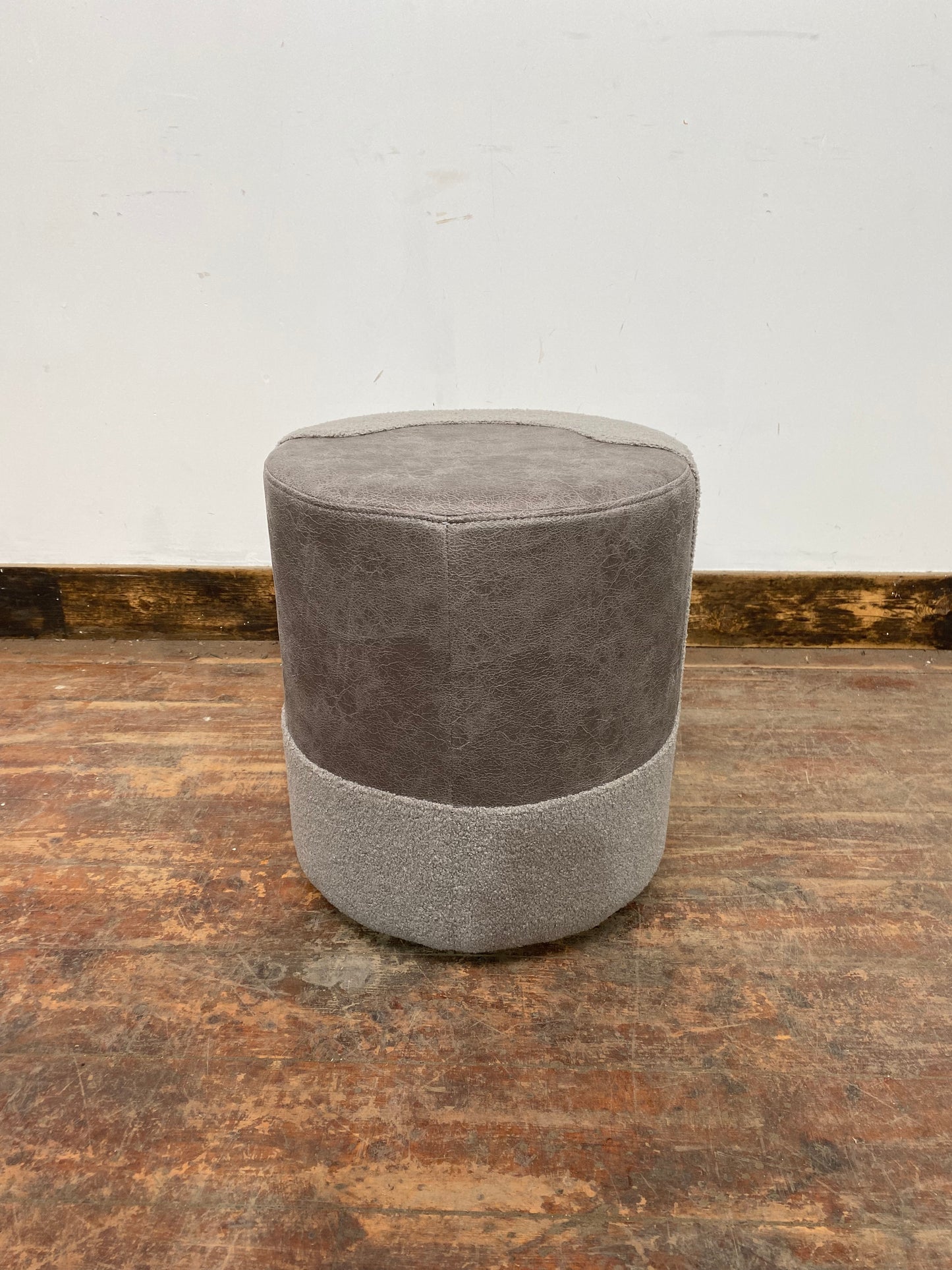 Grey fabric round stool (new)