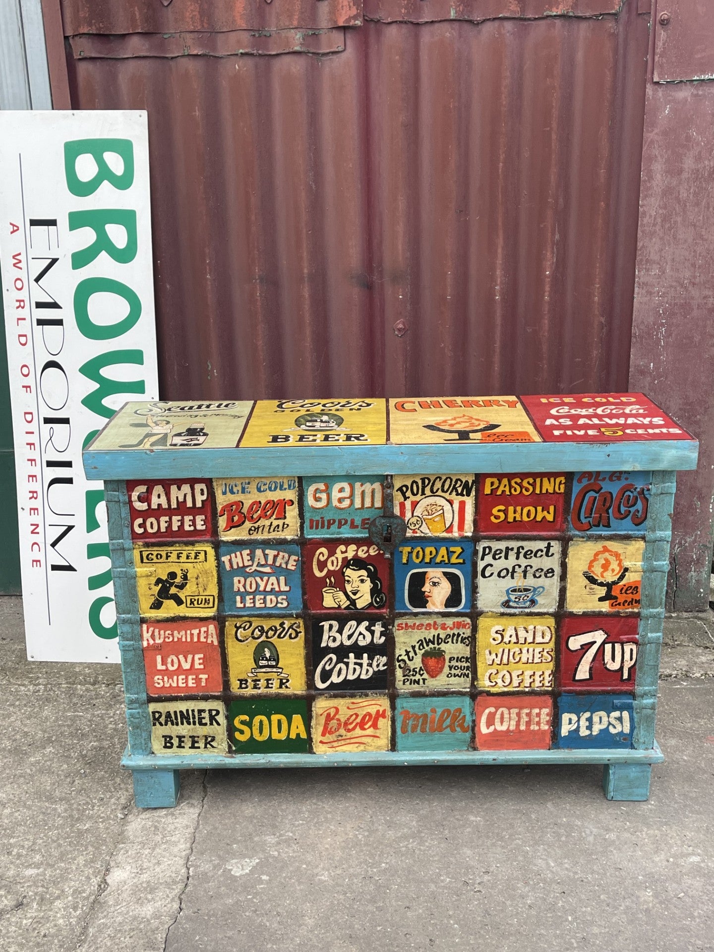 Share Hand Painted Sideboard Storage Trunk Chest Retro Bar Coffee Drinks Decorative