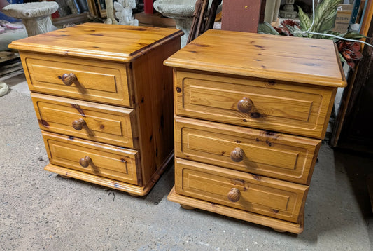 Pair of Pine Bedside Tables / Chest of Drawers