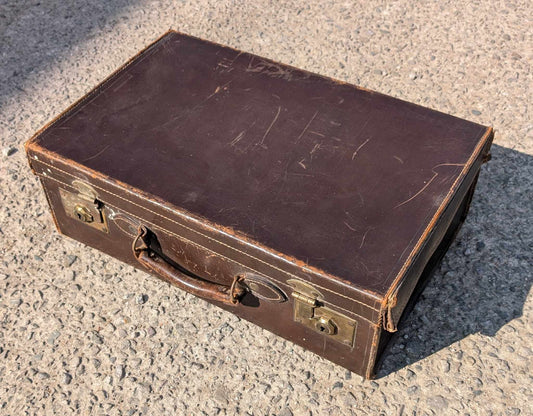 1920s Leather Klip-It Suitcase with Keys
