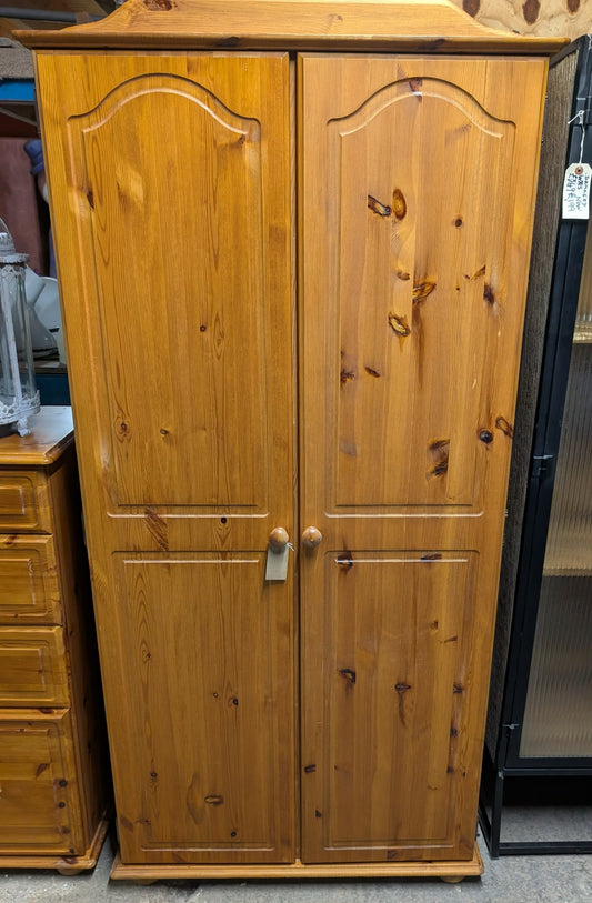 Classic Pine Wardrobe / Home Furniture