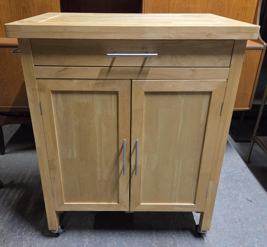 Light Wood Drinks Cabinet on Wheels with Slatted Shelves