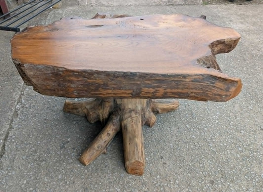 Small Root Wood Coffee Table / Live Edge (B)