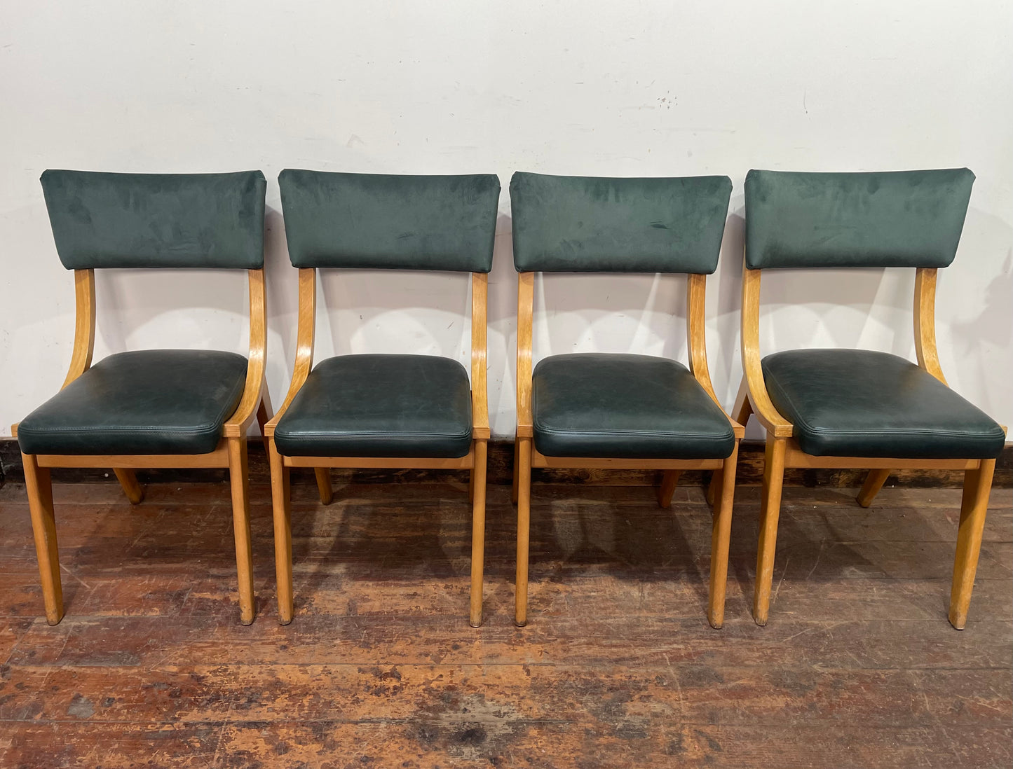 4 stylish green dining chairs for pub / cafe / restaurant