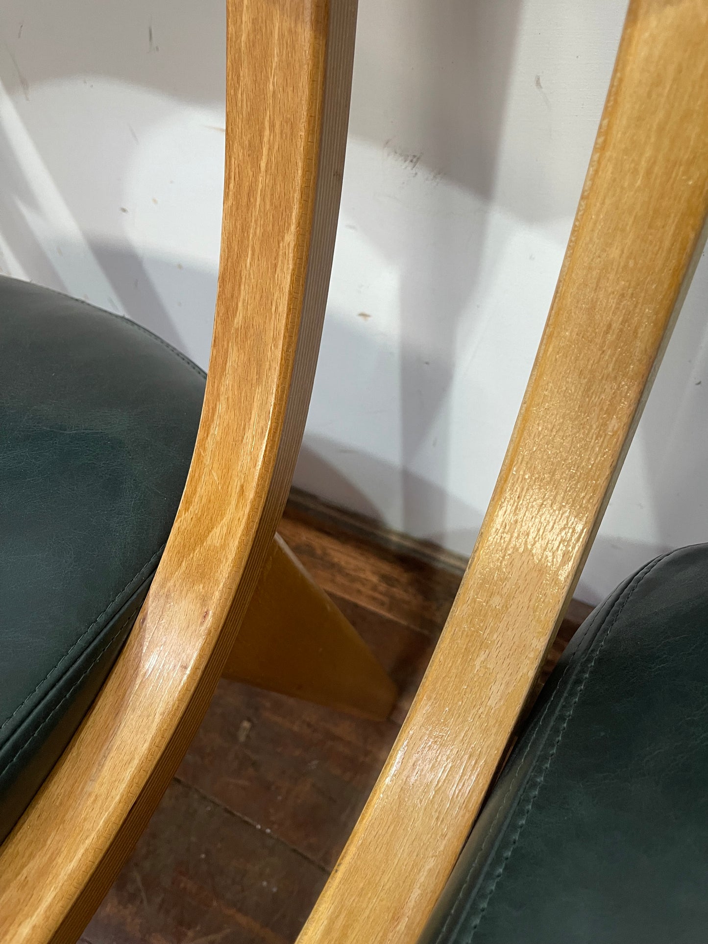 4 stylish green dining chairs for pub / cafe / restaurant