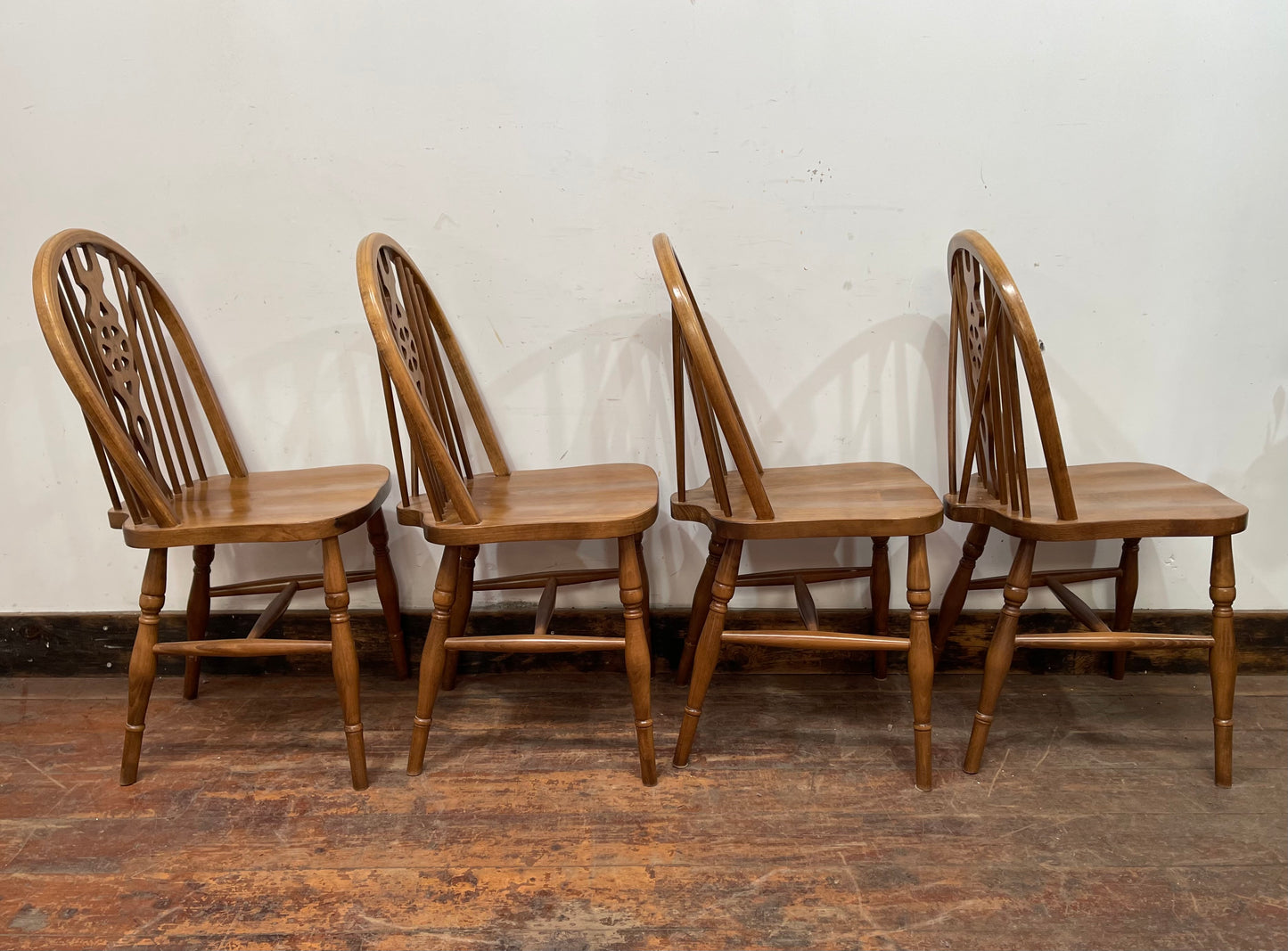 Compact dining table set with 4 chairs - retro style / light wood