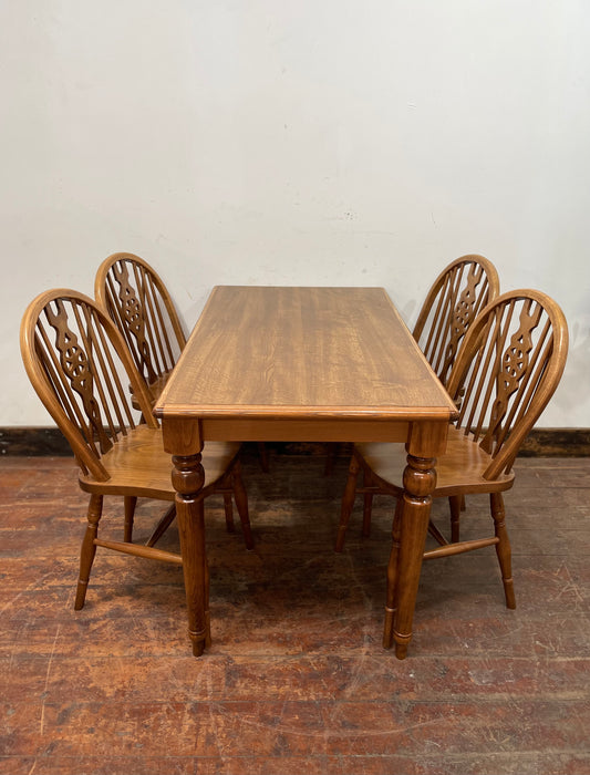 Compact dining table set with 4 chairs - retro style / light wood