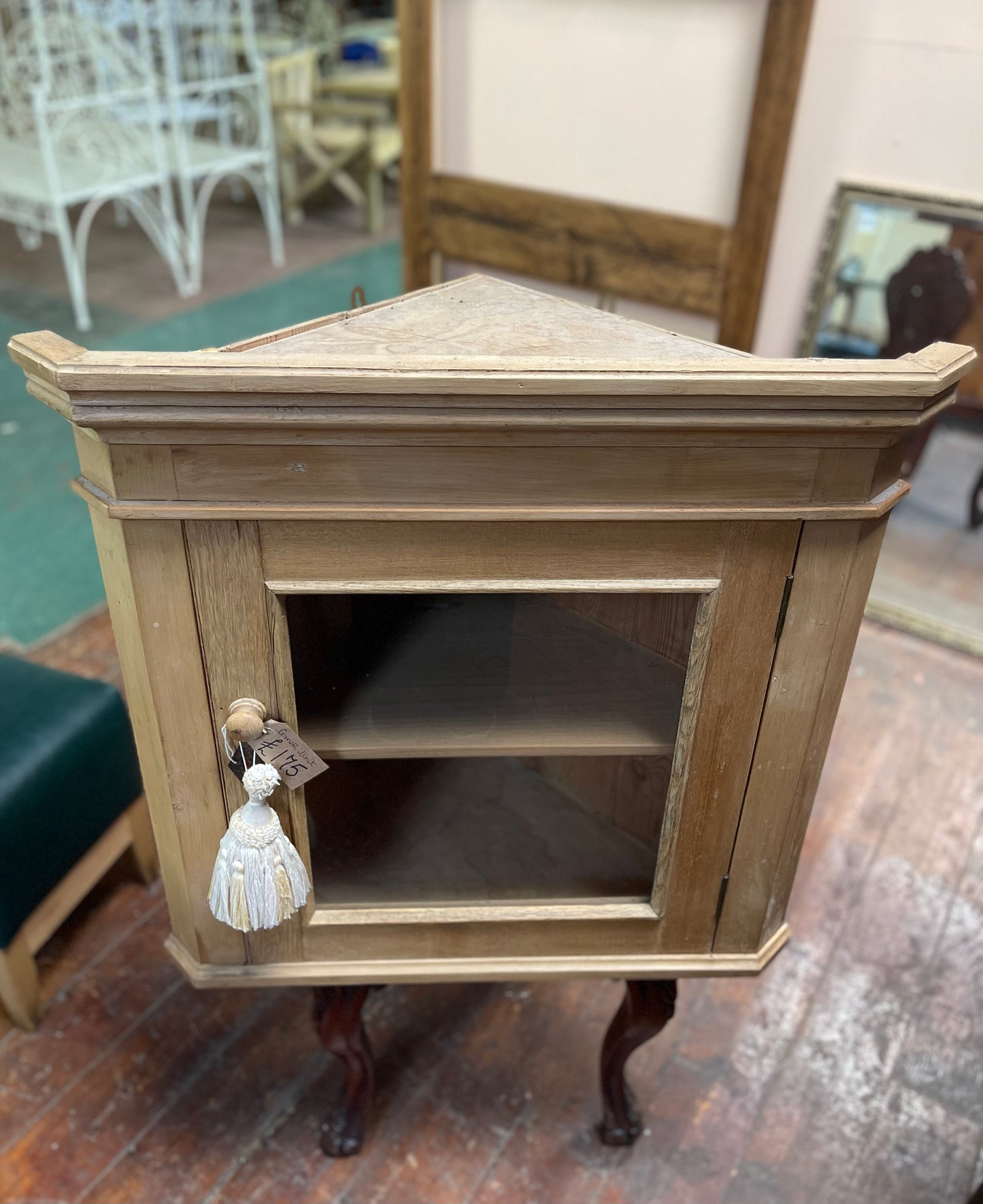 Antique corner unit in pine / light wood