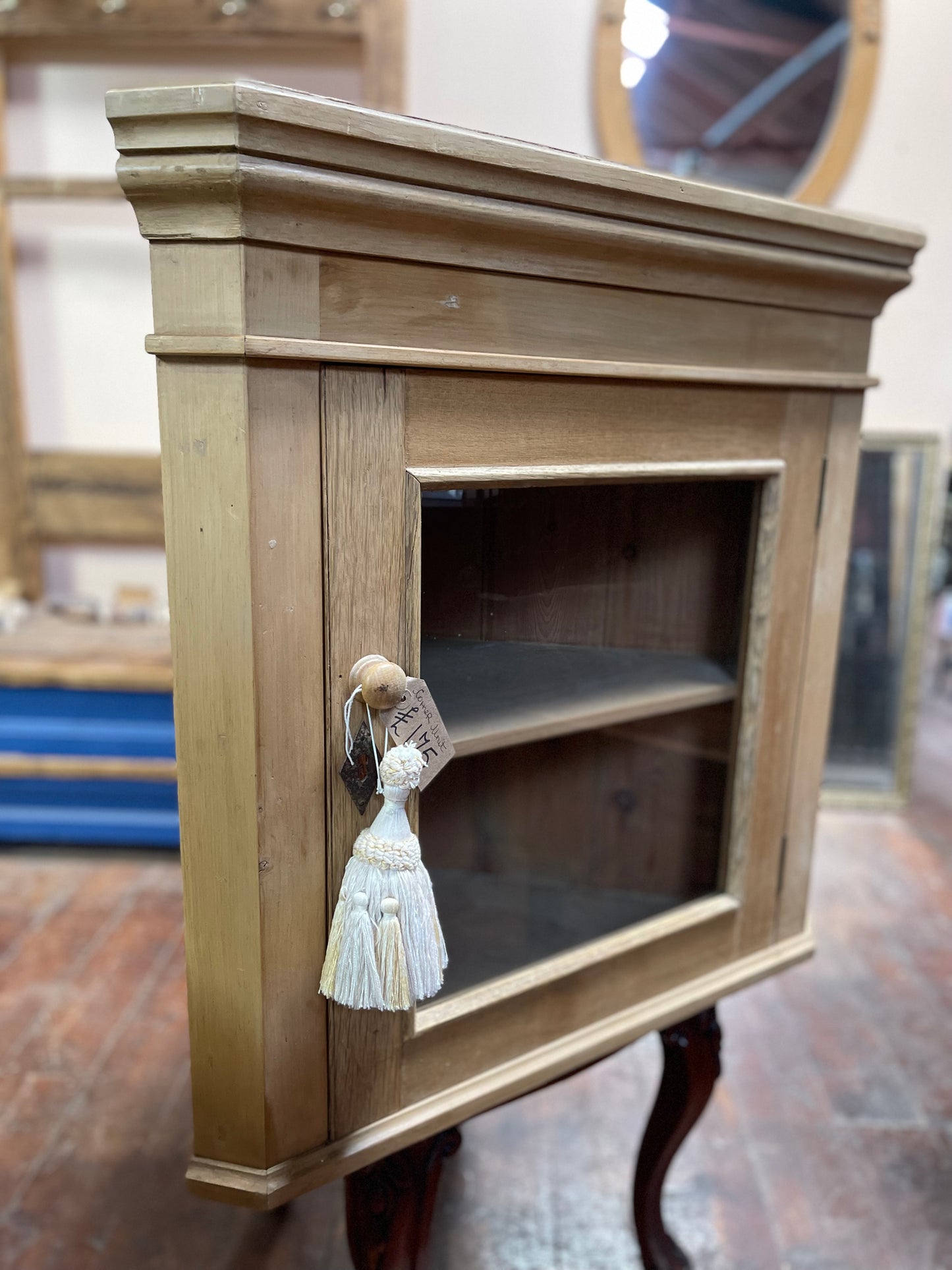 Antique corner unit in pine / light wood