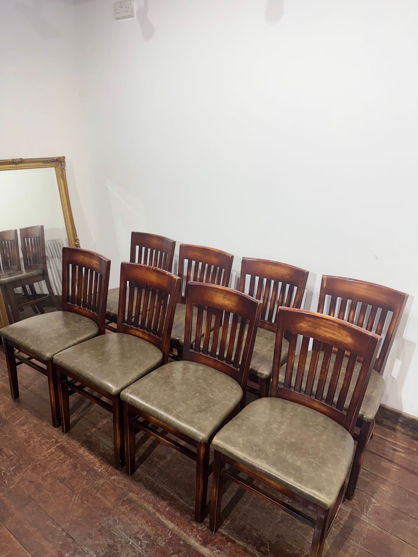 Set of 8 Leather Dining Chairs/Dark Wood/Slat Back/Traditional Chairs