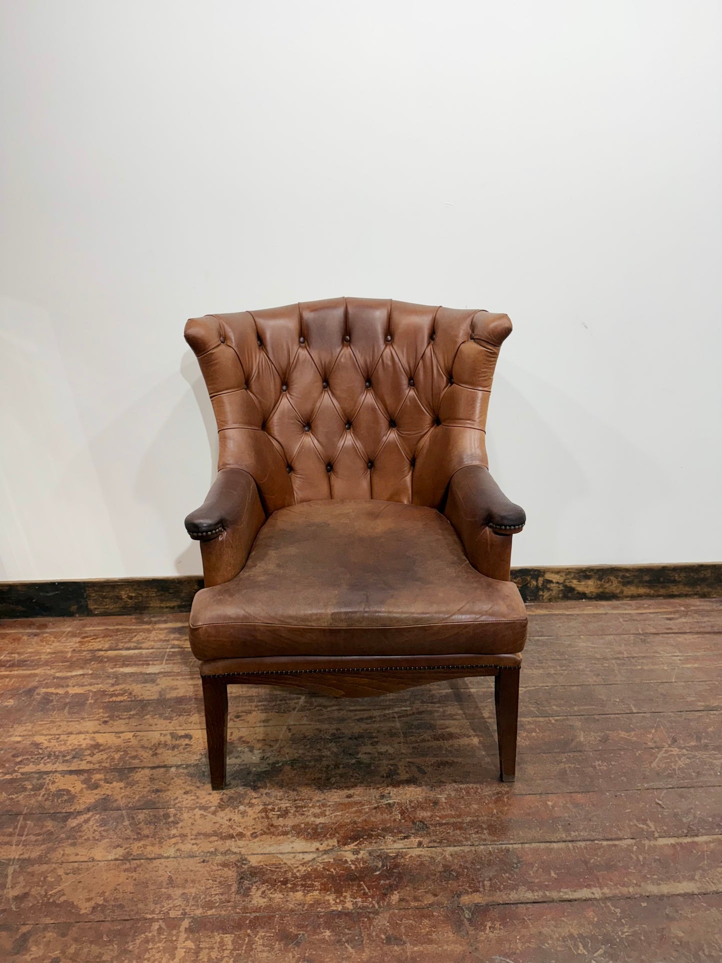 Vintage Style Brown Leather Chesterfield Armchair/Button Back/Wingback Lounge Chair