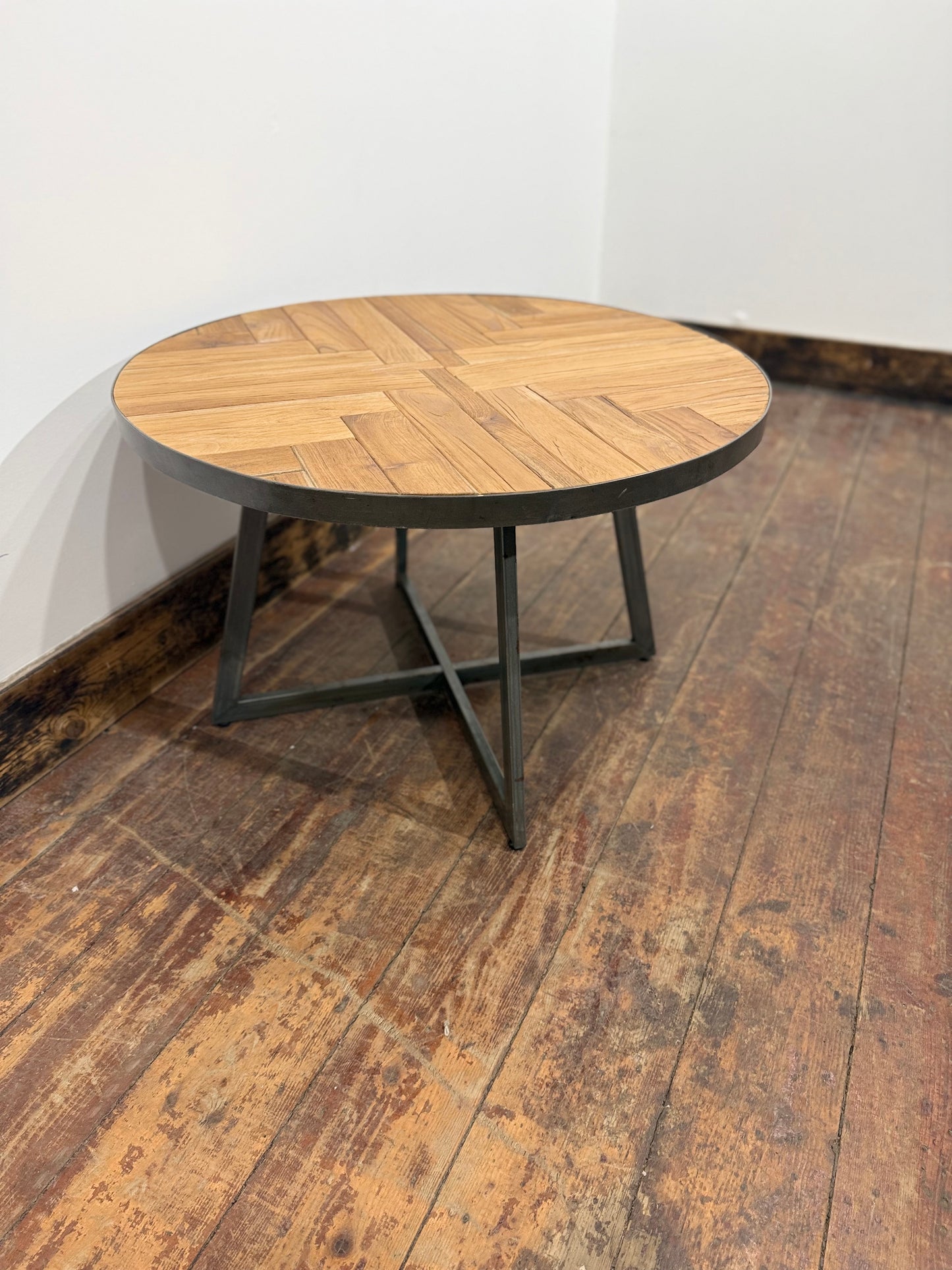Industrial Round Oak Parquet Coffee Table Black Metal Rustic Vintage Style
