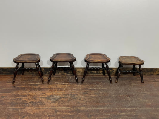 Set of 4 low pub bar stools in wood vintage / retro style