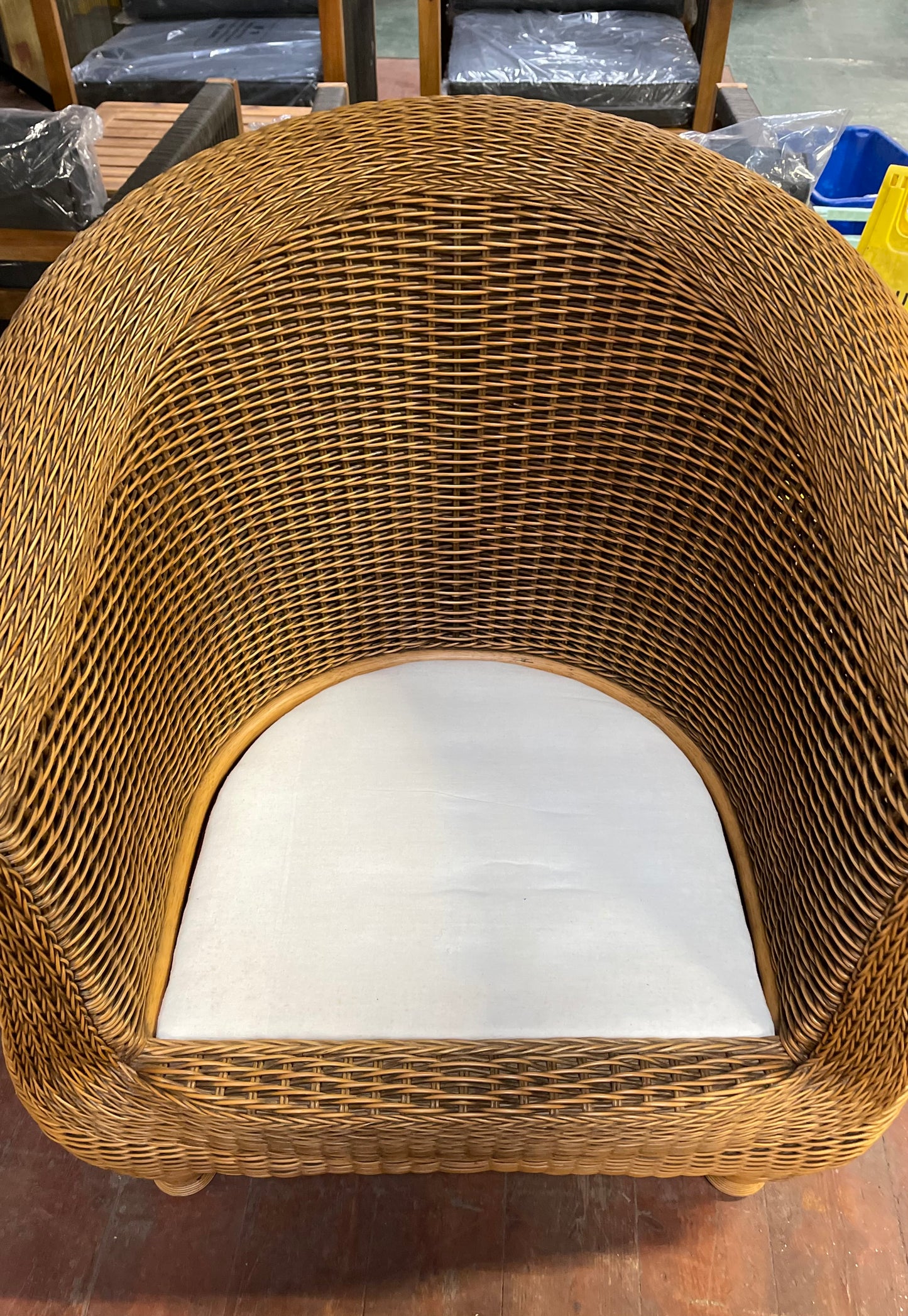 Vintage rattan / wicker furniture set for conservatory (6 items in total)