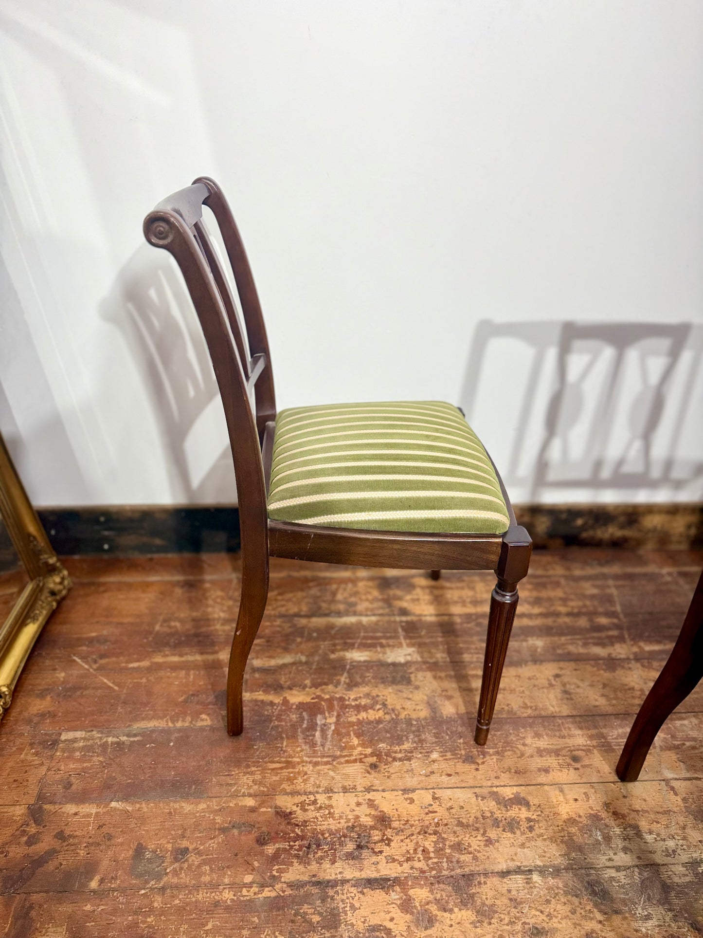 Set of 8 Dark Oak Dining Chairs/Green Striped Upholstery/6 Chairs 2 Armchairs
