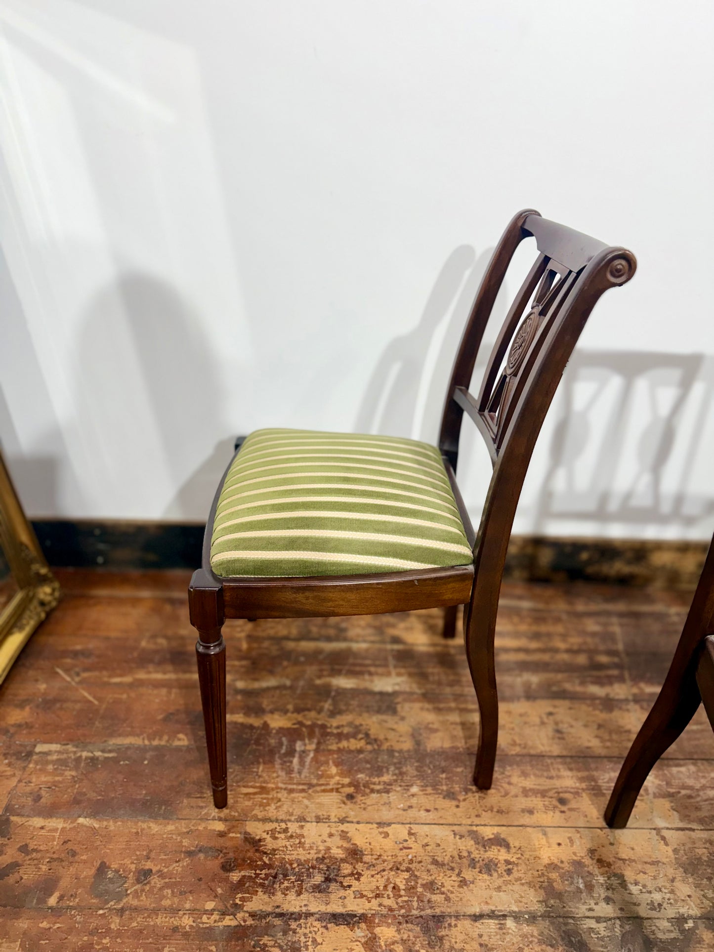 Set of 8 Dark Oak Dining Chairs/Green Striped Upholstery/6 Chairs 2 Armchairs