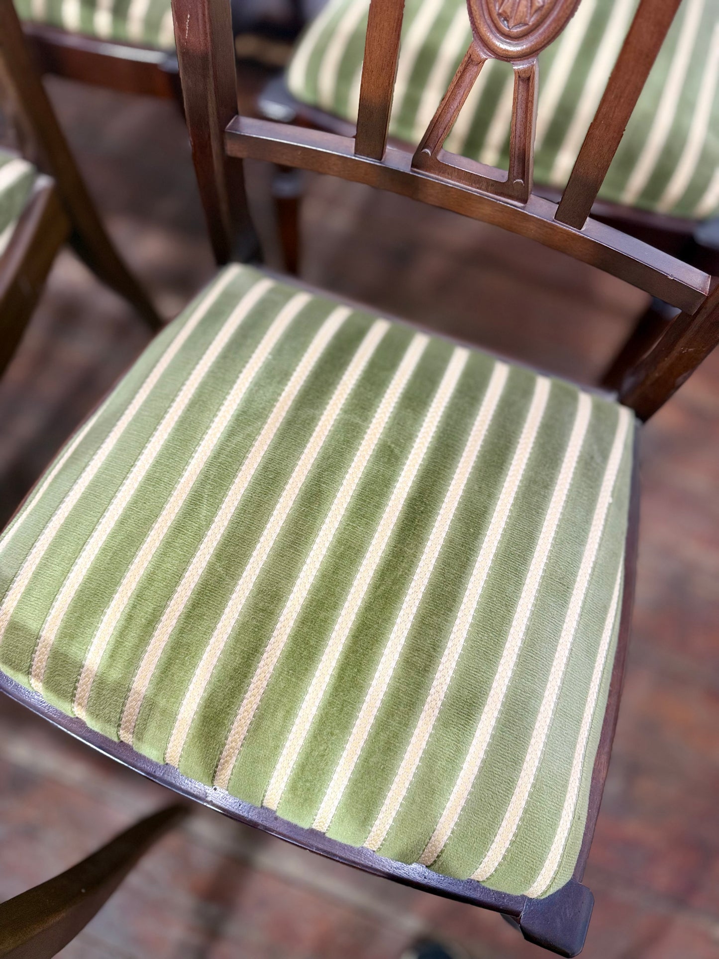Set of 8 Dark Oak Dining Chairs/Green Striped Upholstery/6 Chairs 2 Armchairs