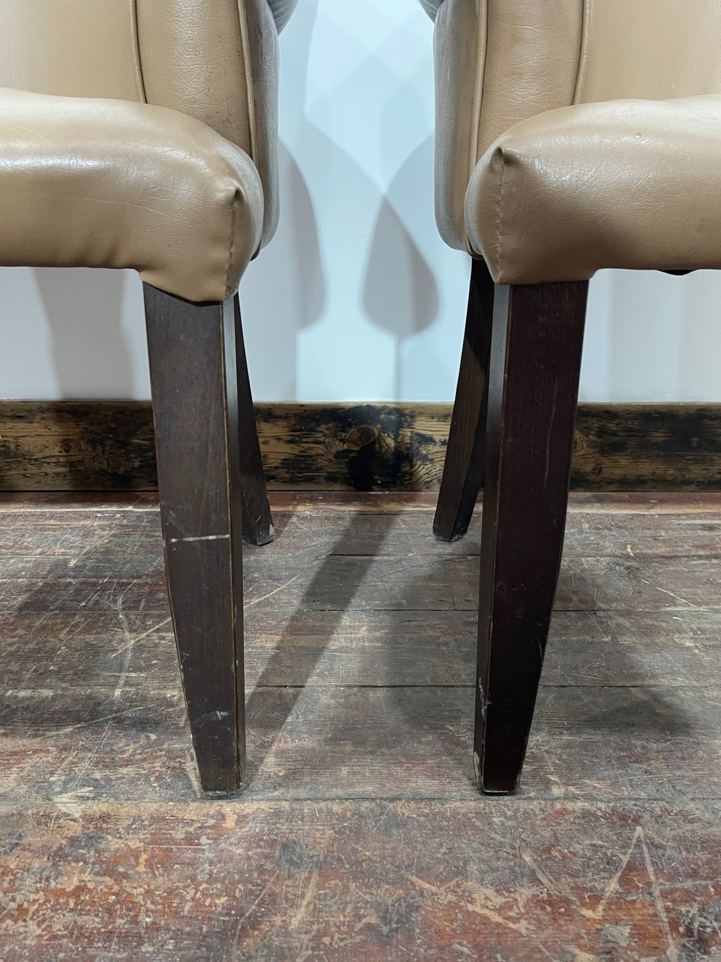 Set of 3 matching dining chairs in light brown faux-leather