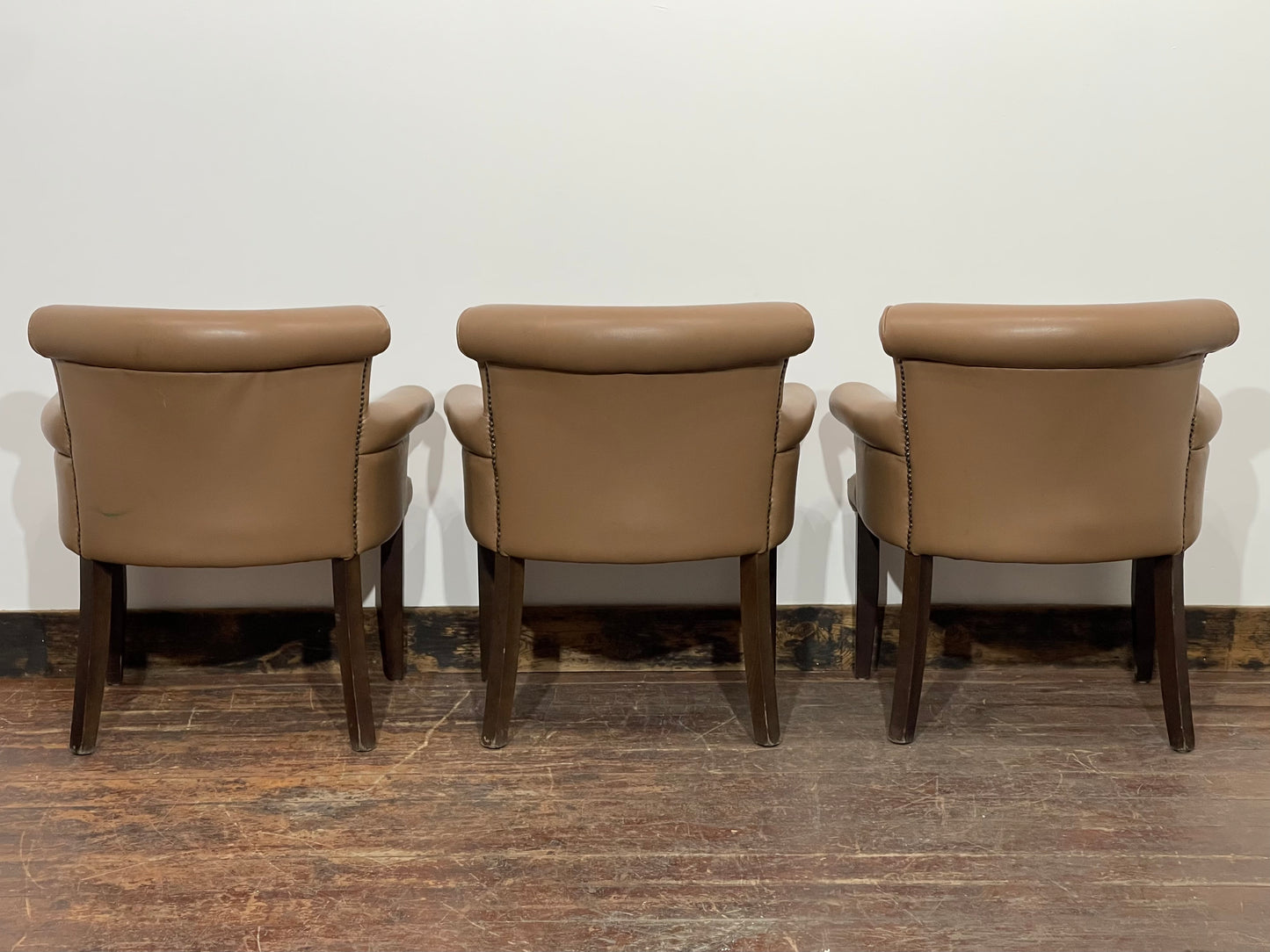 Set of 3 matching dining chairs in light brown faux-leather