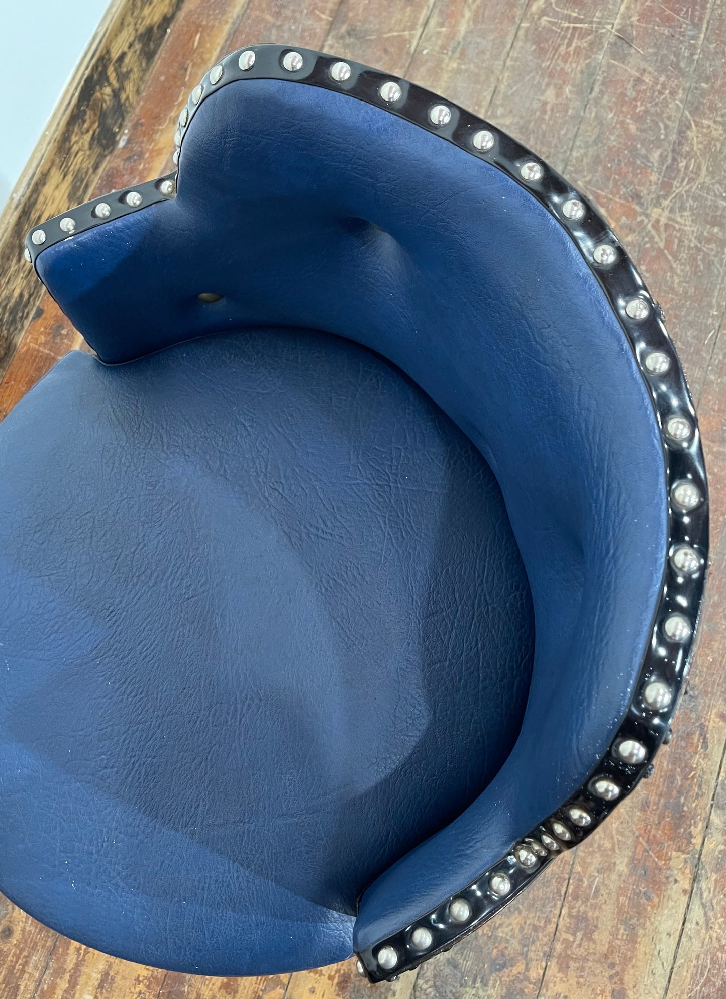 Vintage / retro pub seat in blue leather made from whisky barrel