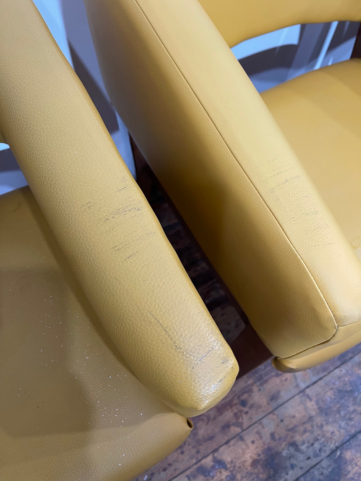 Matching set of 4 yellow tub chairs in faux-leather