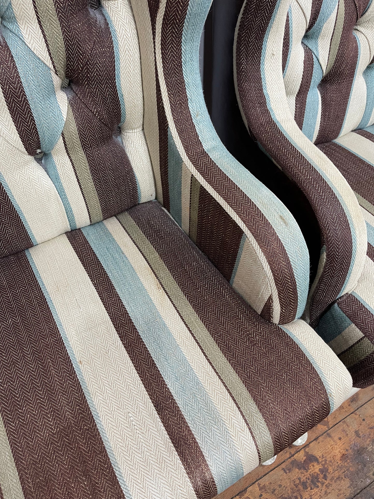 Matching set of 7 Chesterfield style dining chairs in striped fabric
